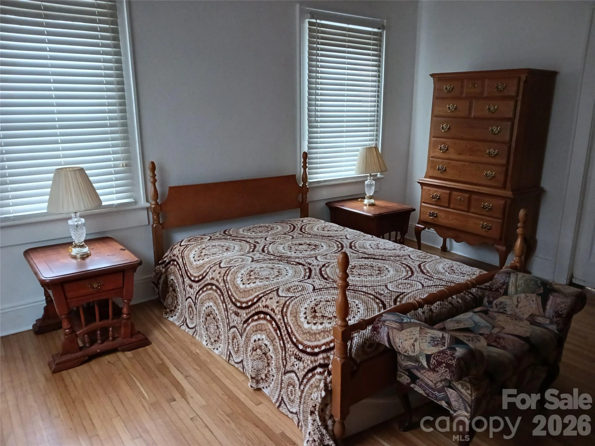 282 W Mountain Street - Photo 17