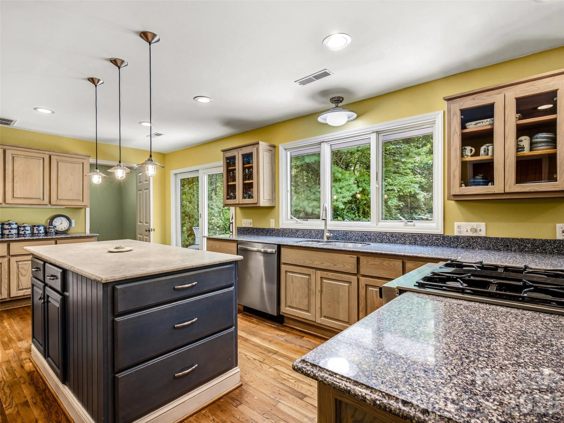 2526 Kanuga Road - Photo 19
