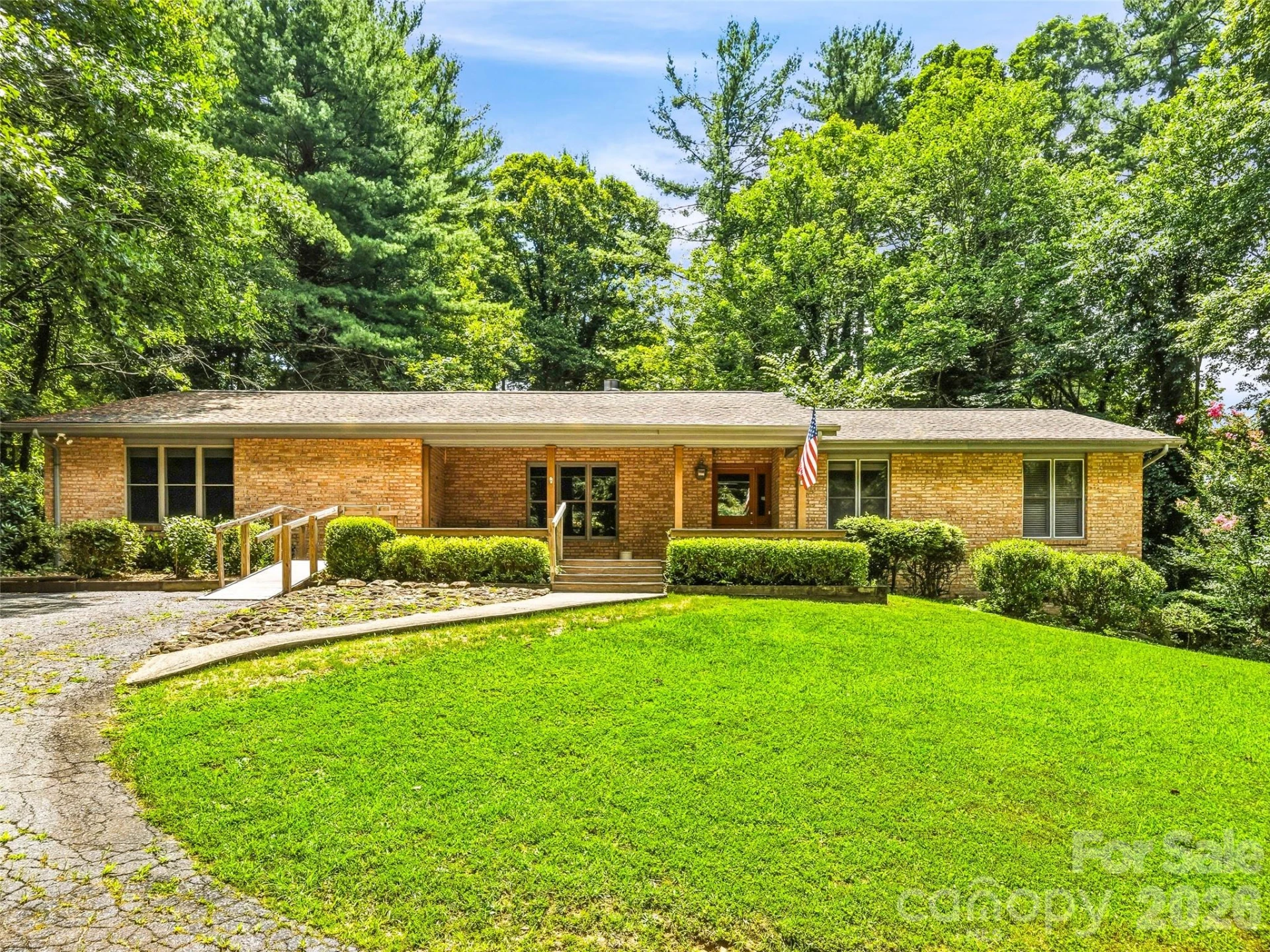 2526 Kanuga Road - Photo 4
