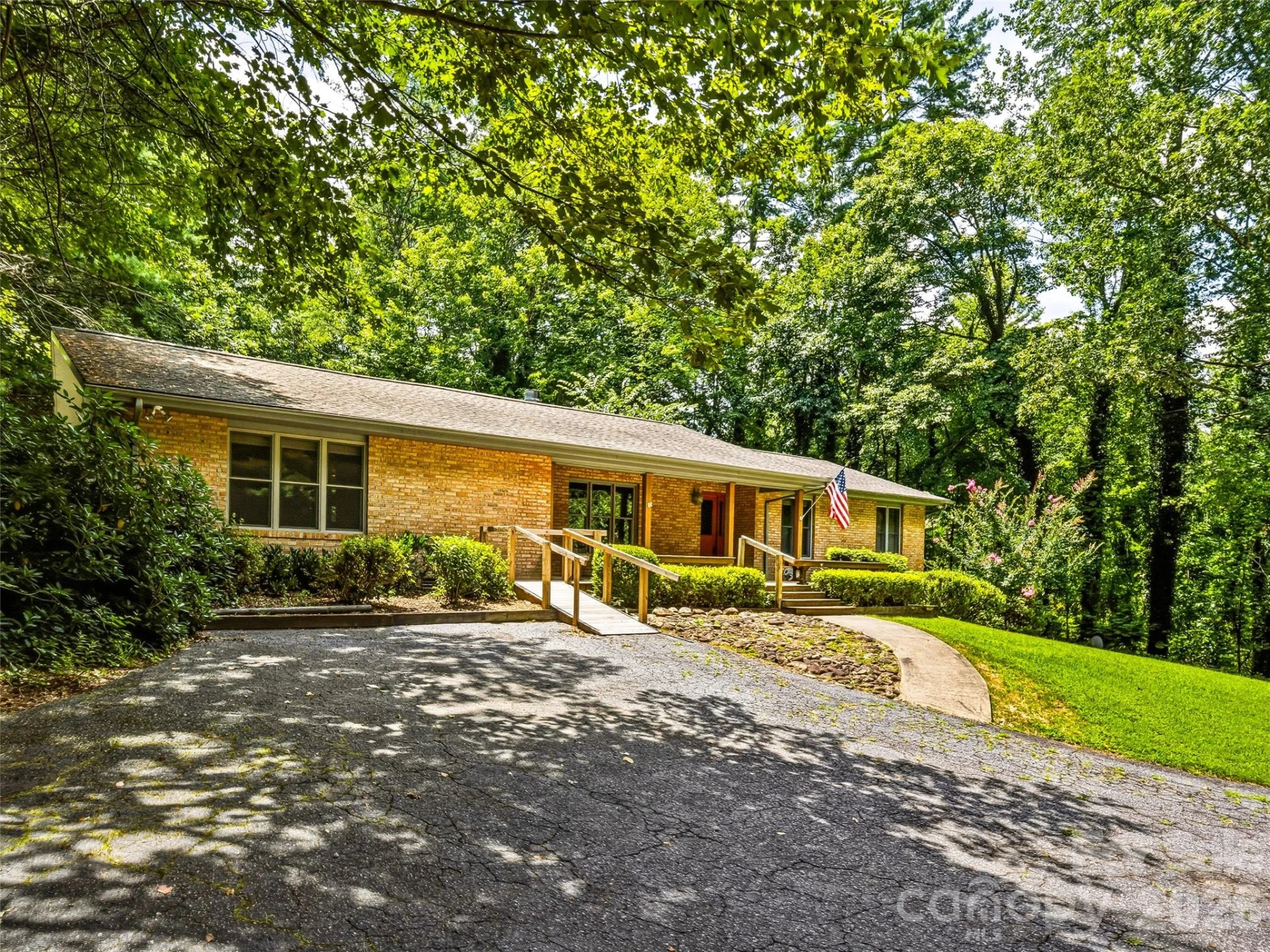 2526 Kanuga Road - Photo 5