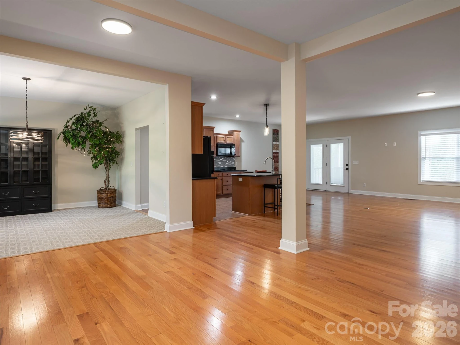 125 Craggy Street - Photo 11