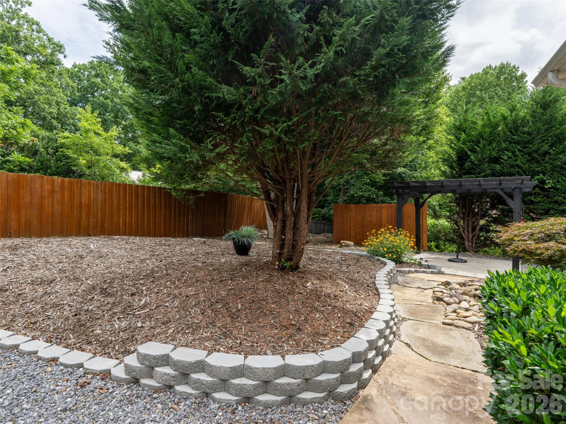 125 Craggy Street - Photo 39