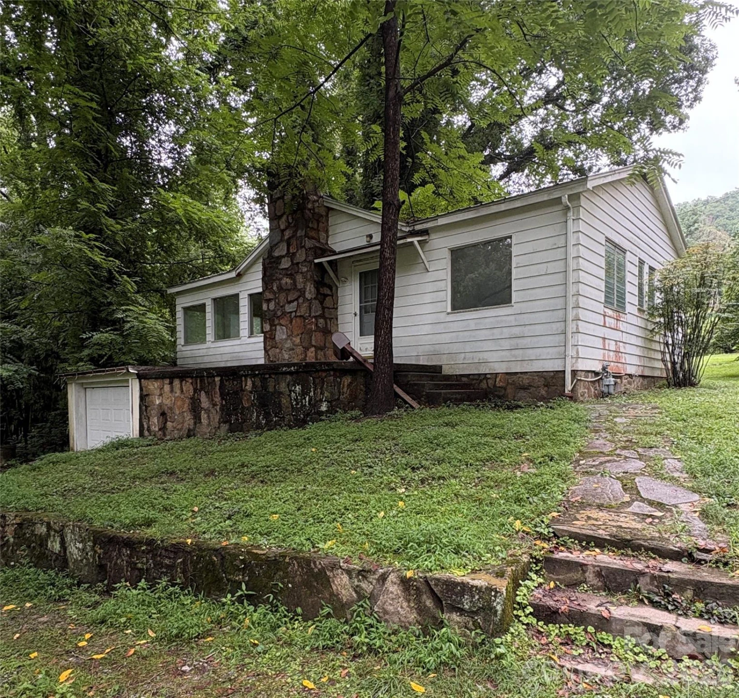 912 Halstead Boulevard #1-8