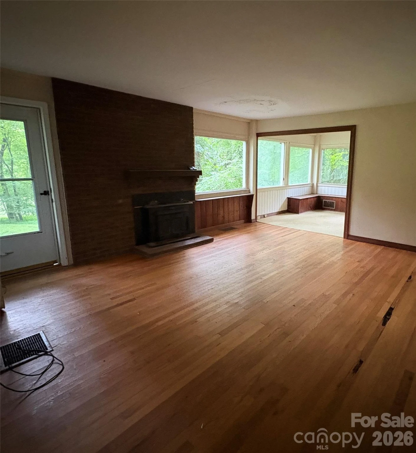 912 Halstead Boulevard #1-8 - Photo 5