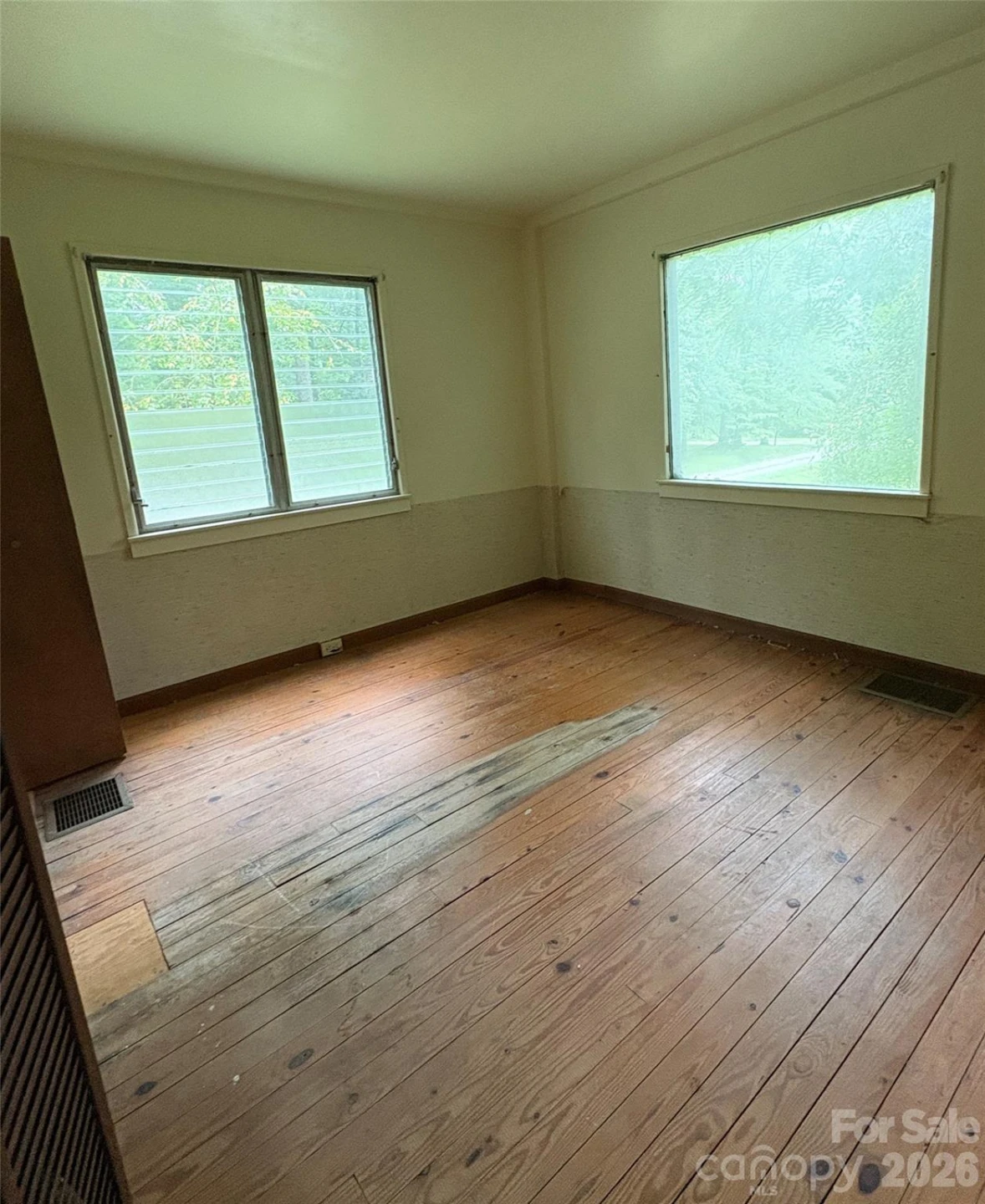 912 Halstead Boulevard #1-8 - Photo 10