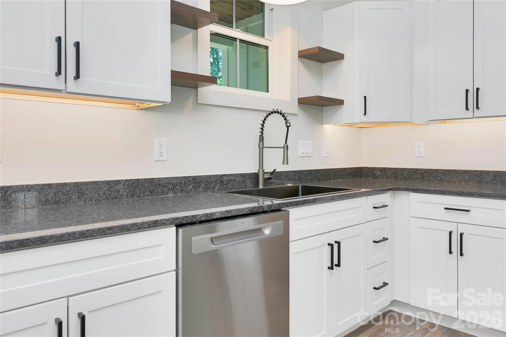 146 Cliff Road - Photo 16
