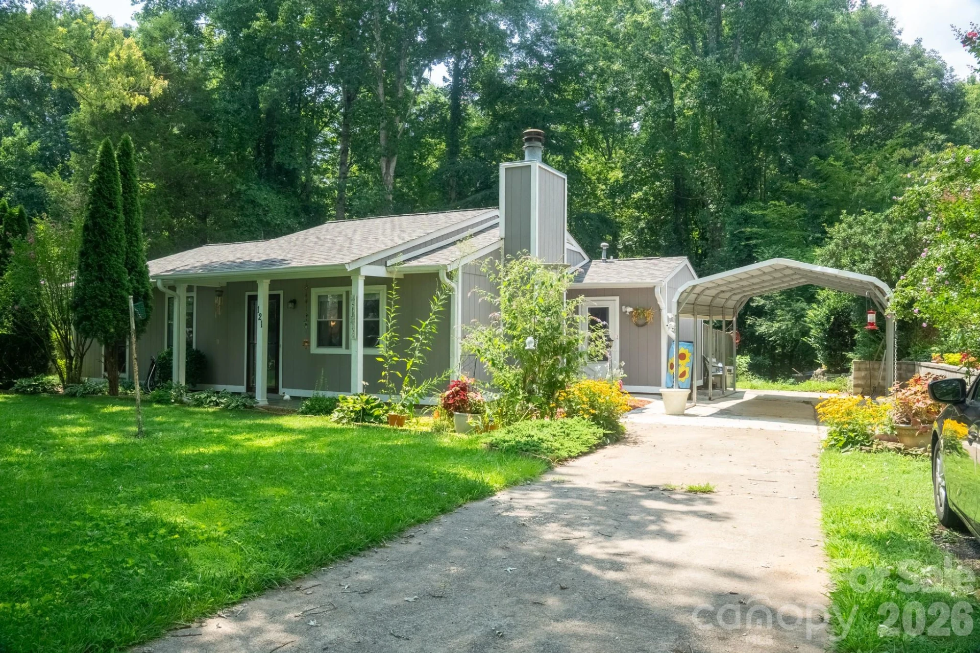 121 Wicklow Drive - Photo 3