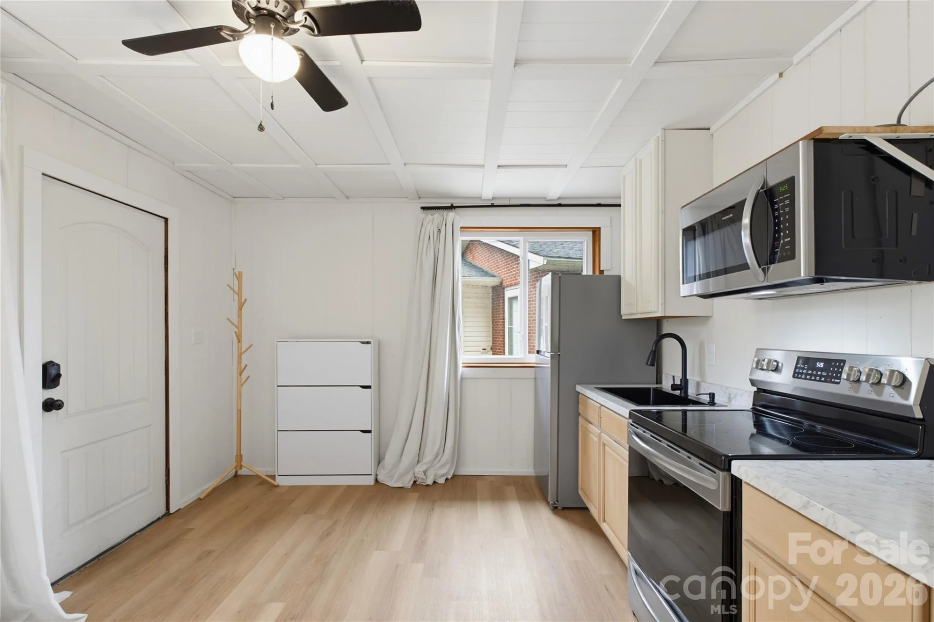 2541 Dellwood Road - Photo 6