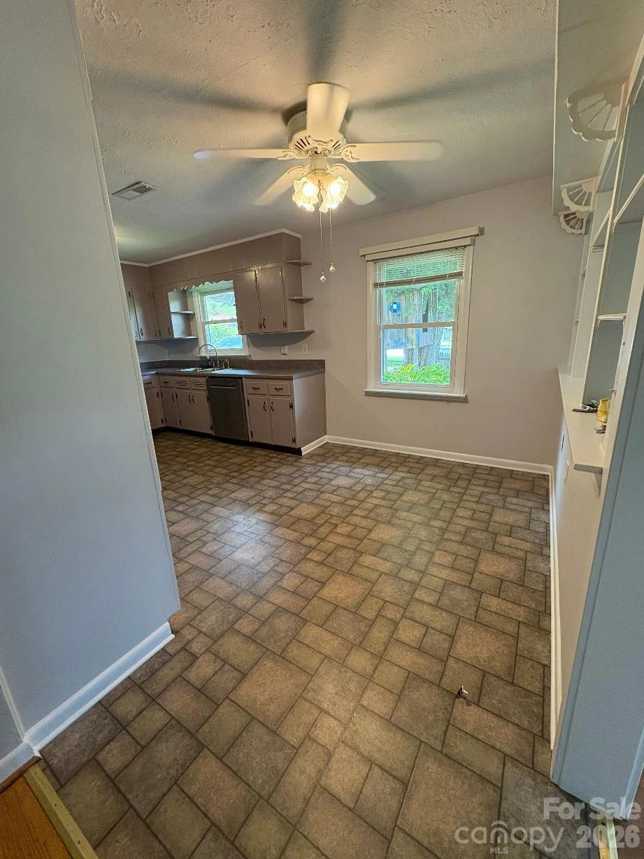 2541 Dellwood Road - Photo 18