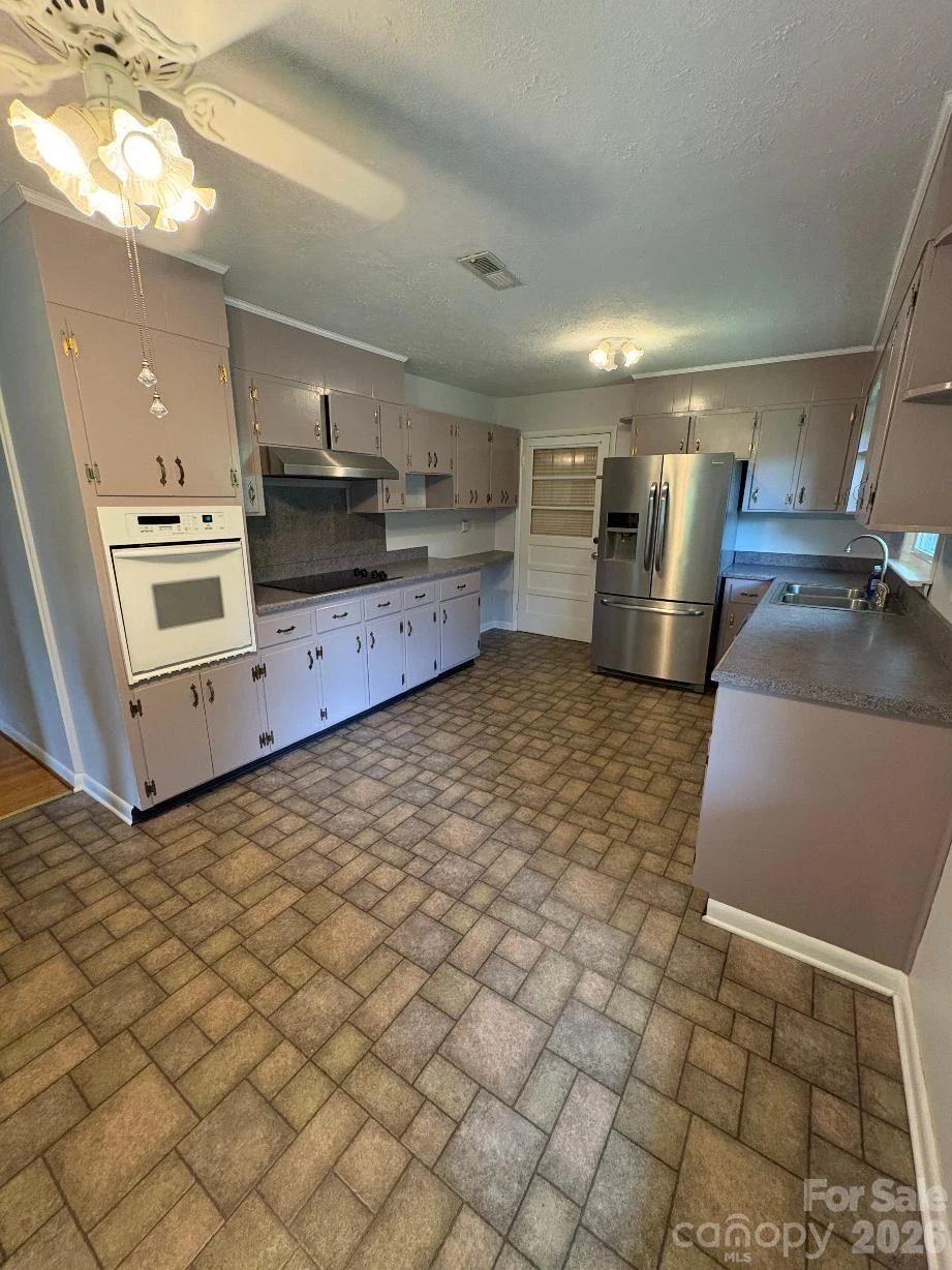 2541 Dellwood Road - Photo 19