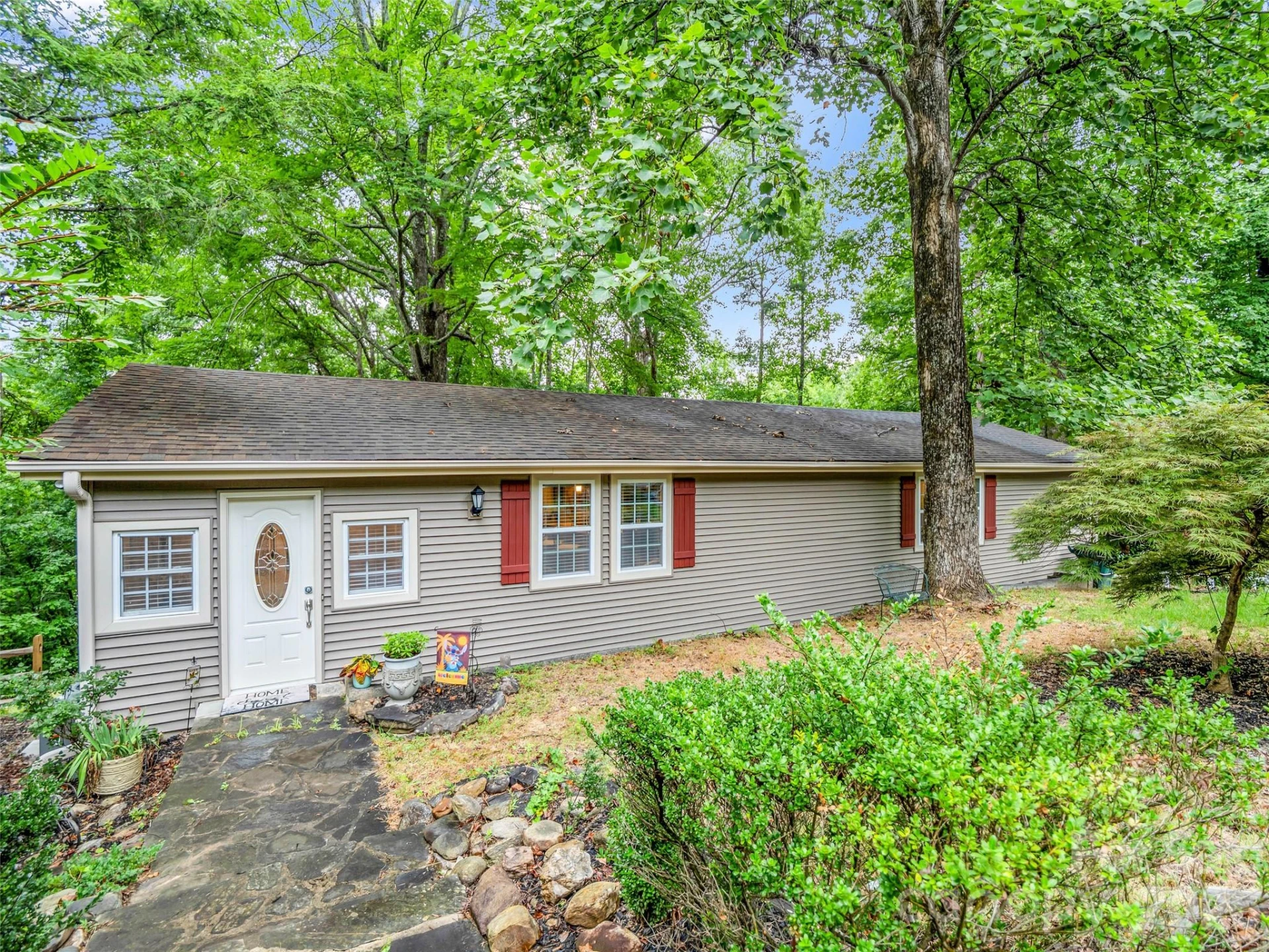 297 Chimney Cliffs Drive - Photo 2