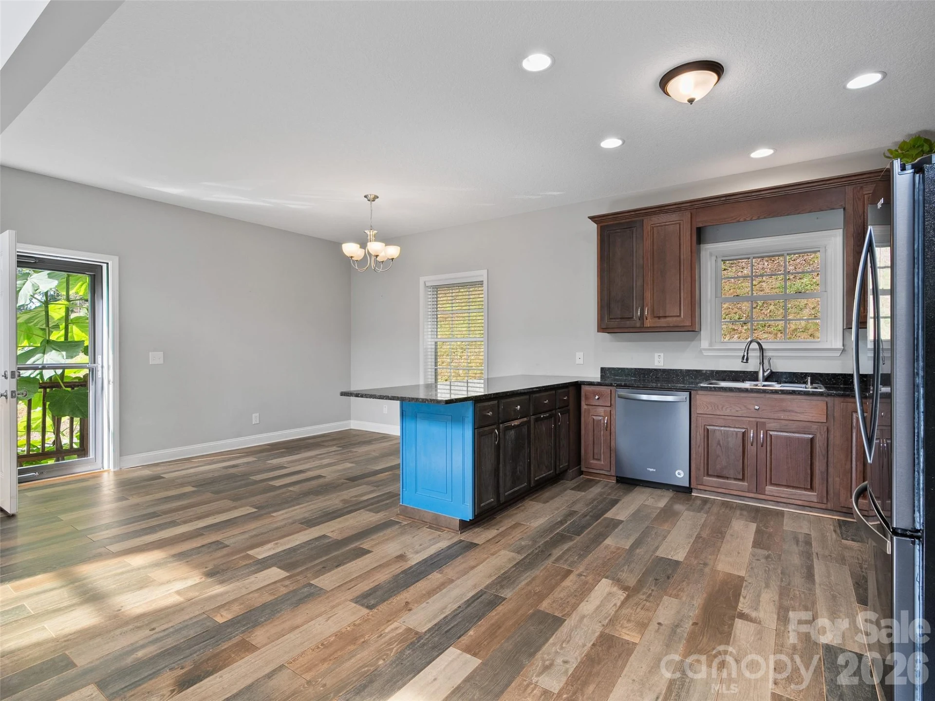 133 Shadow Oak Lane - Photo 11