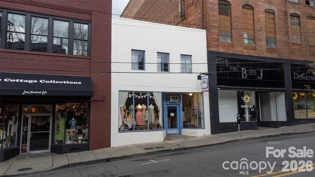 28 N Lexington Avenue - Photo 2