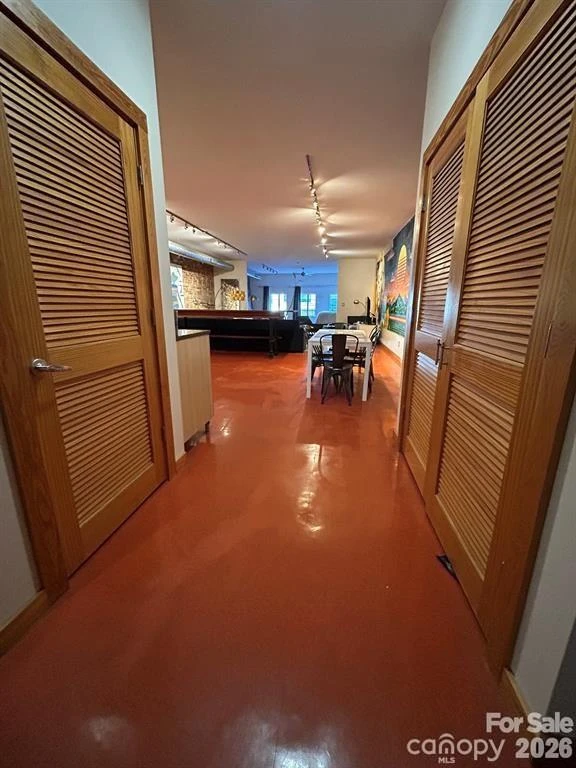 28 N Lexington Avenue - Photo 6