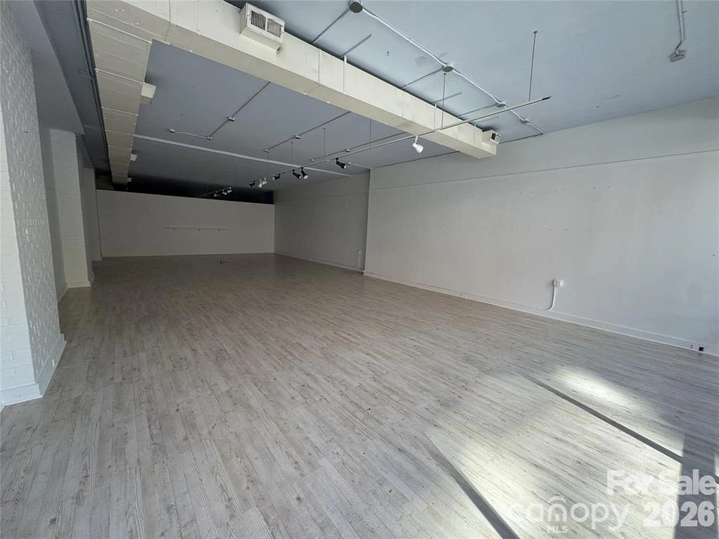 24 N Lexington Avenue - Photo 14