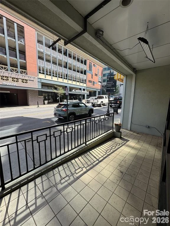 24 N Lexington Avenue - Photo 16