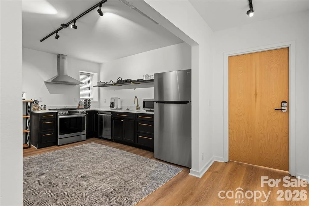 9-13 Broadway Street - Photo 14
