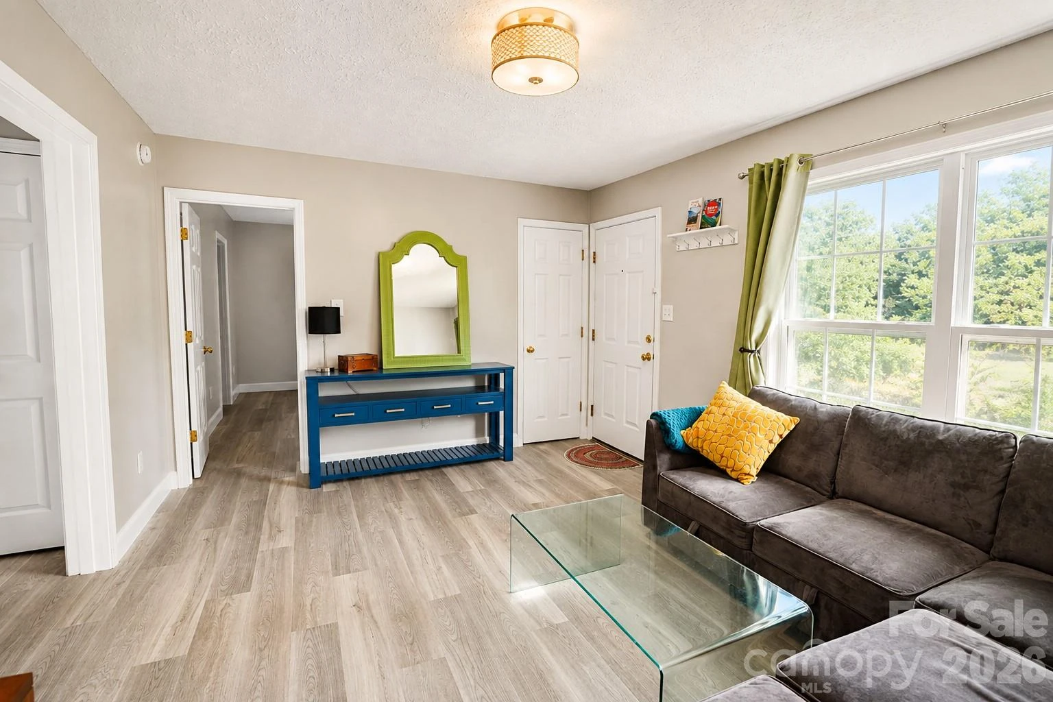 43 Moore Avenue - Photo 4