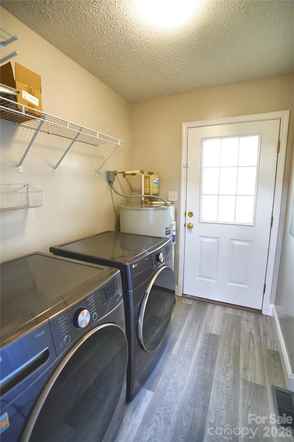 43 Moore Avenue - Photo 7
