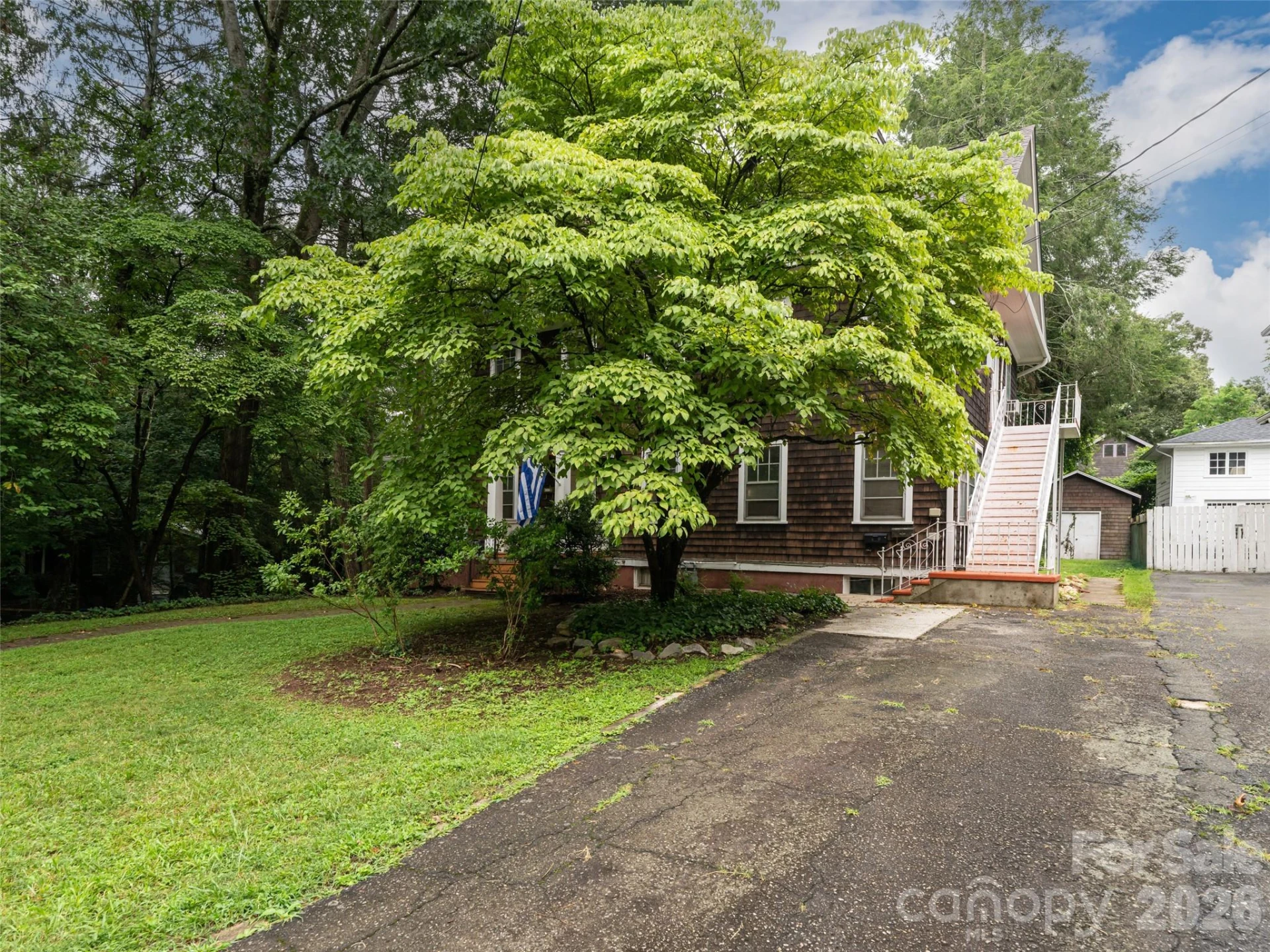 174 Pearson Drive - Photo 2