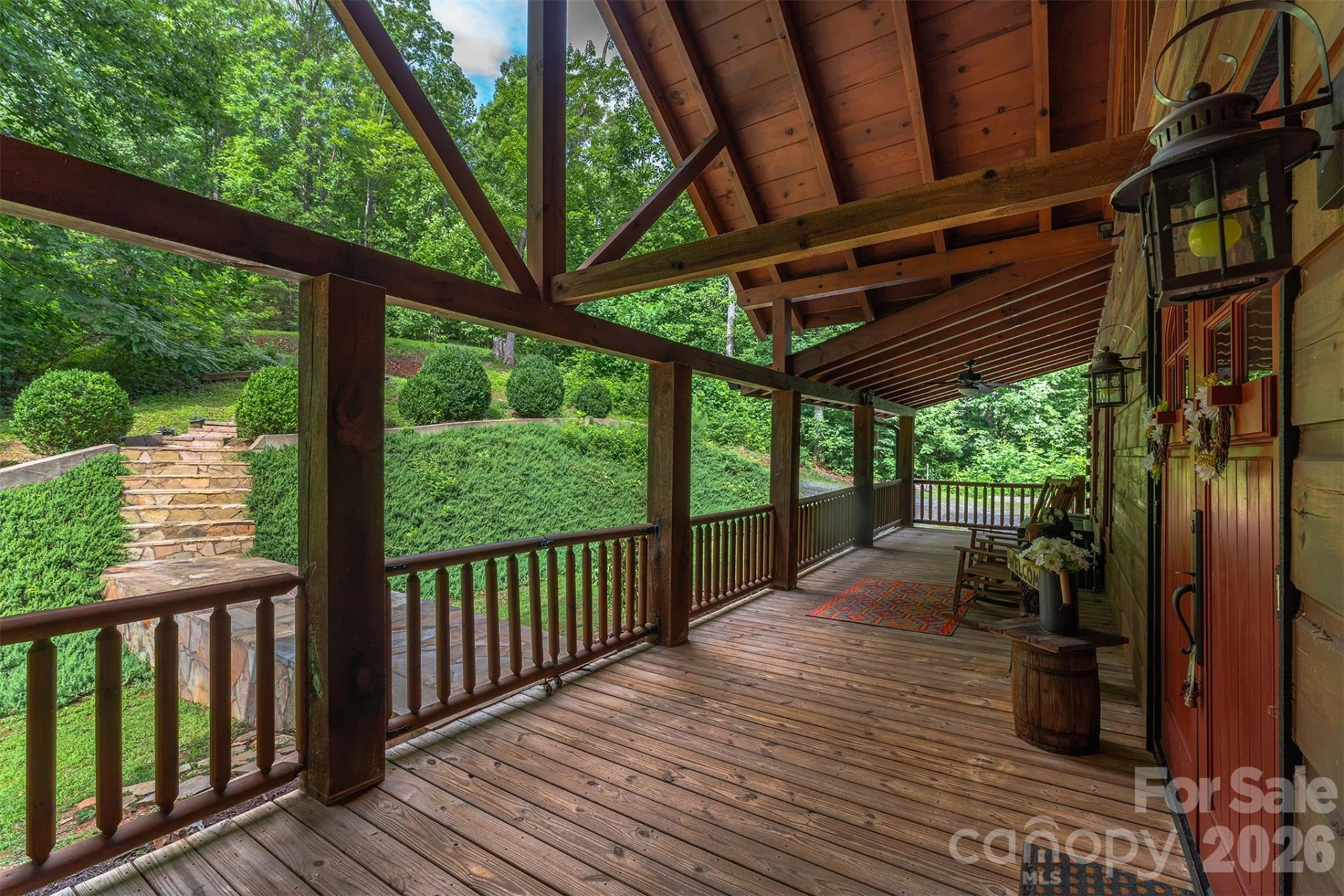 698 Heartwood Drive - Photo 2