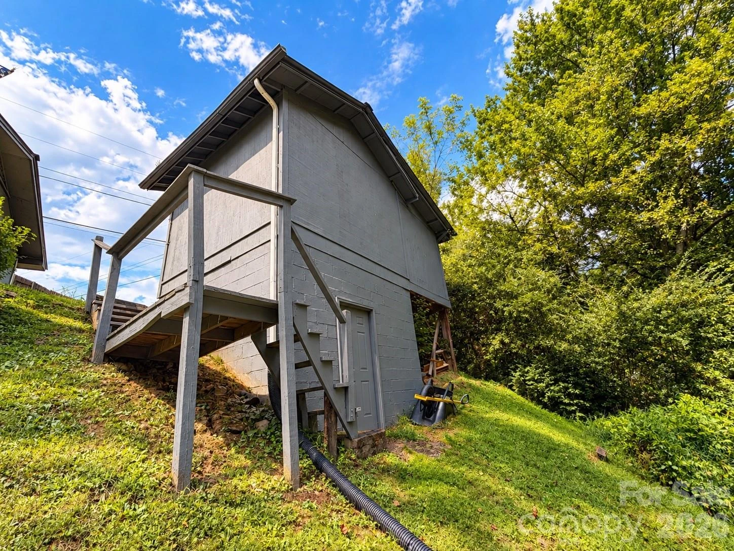 139 N Ridge Drive - Photo 4