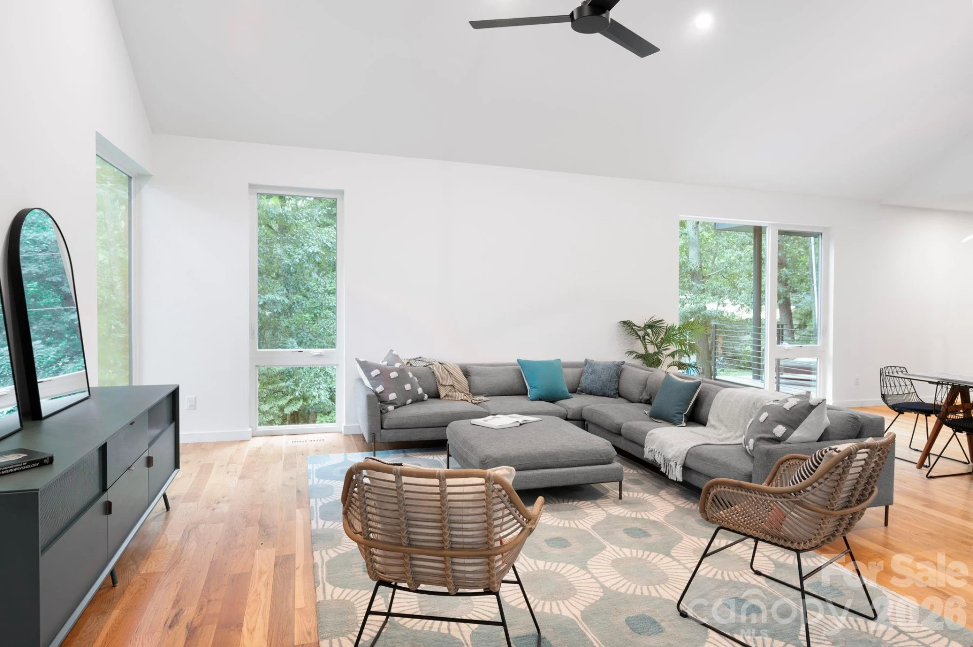 190 Rumbough Place - Photo 7
