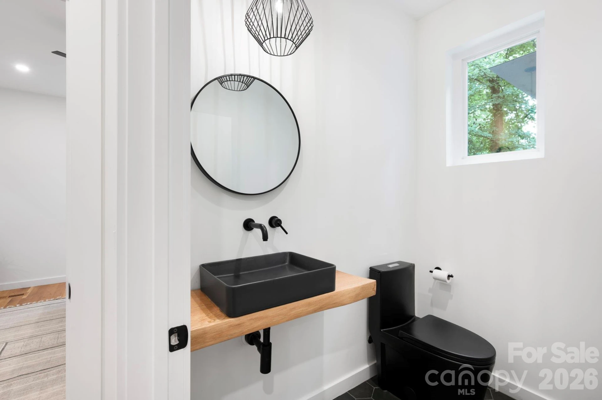 190 Rumbough Place - Photo 17
