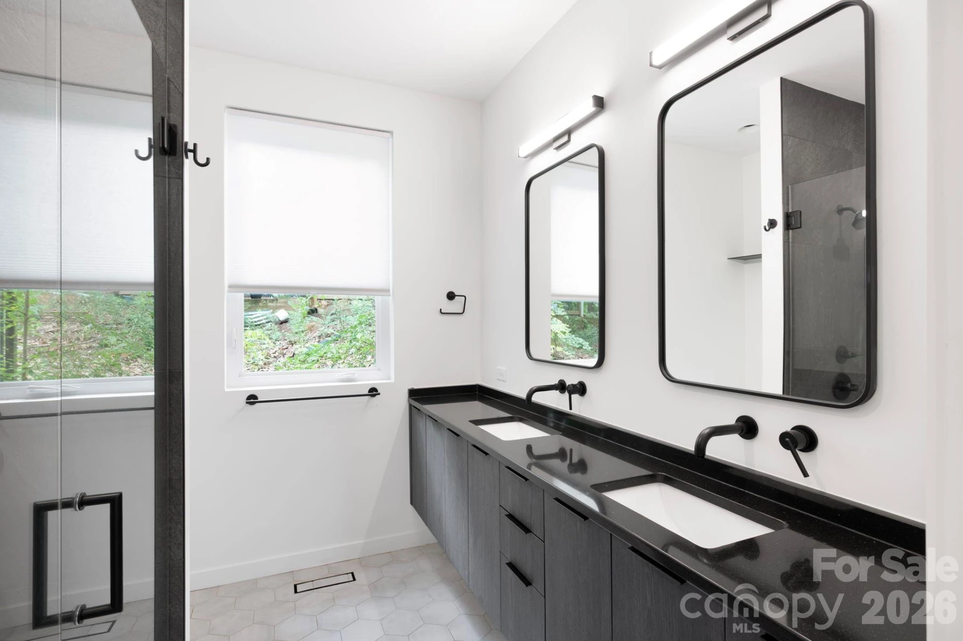 190 Rumbough Place - Photo 21