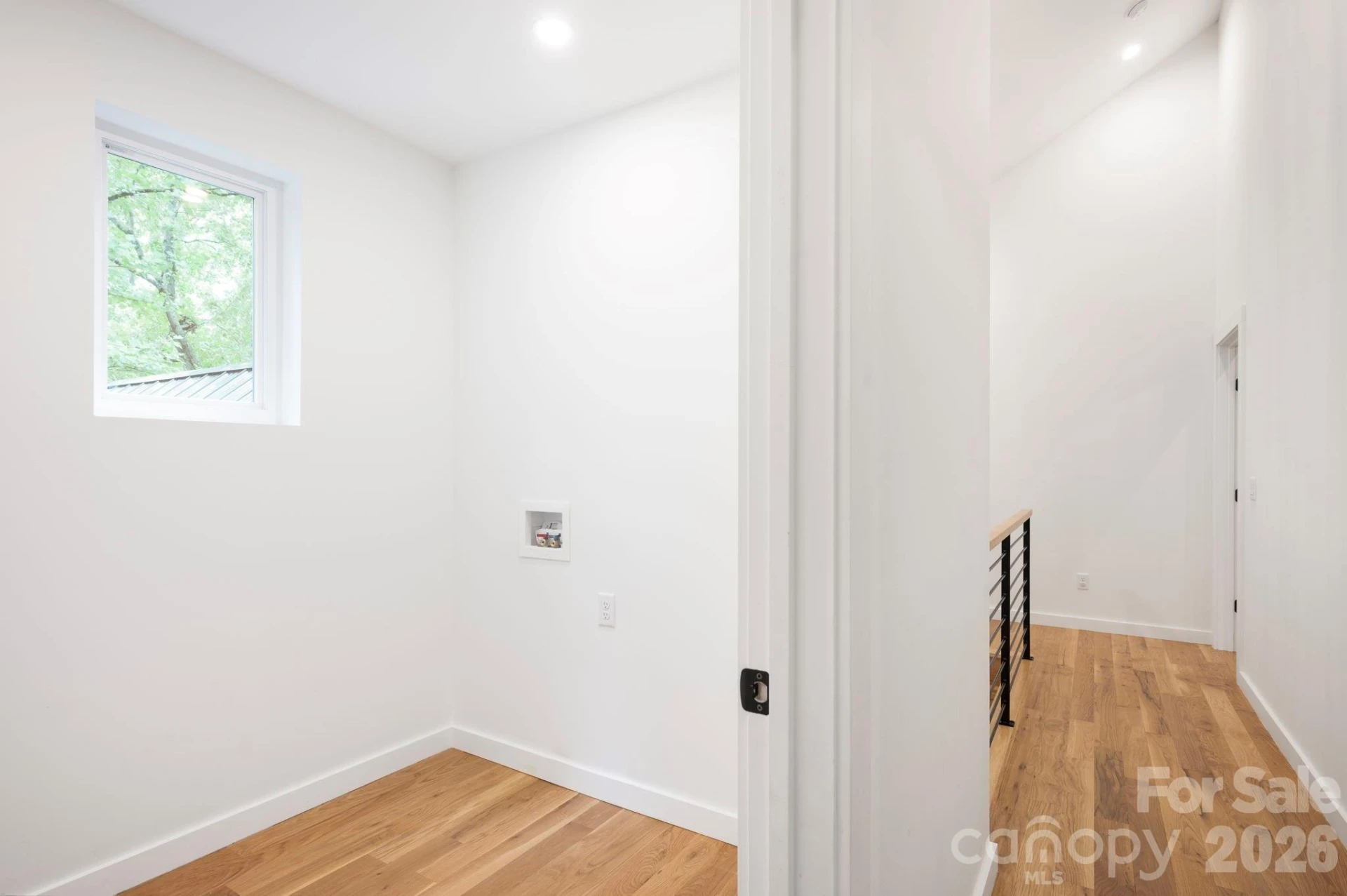 190 Rumbough Place - Photo 32