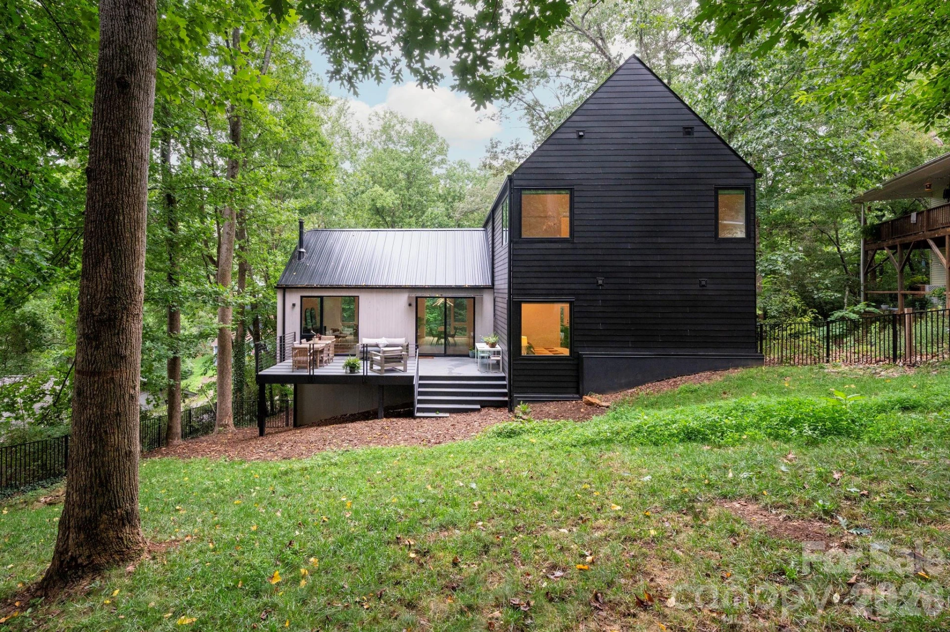 190 Rumbough Place - Photo 39
