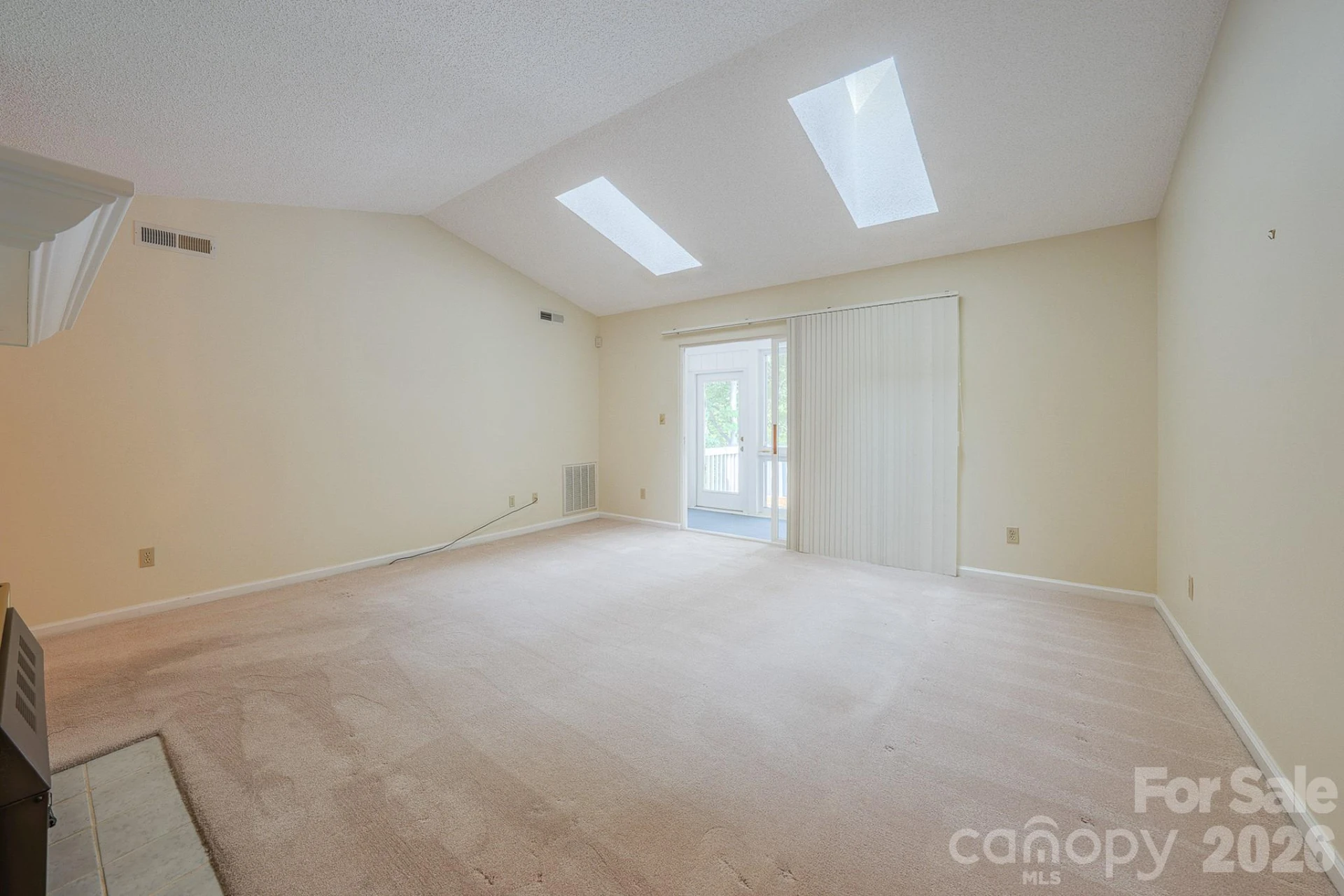 902 Woodlea Court - Photo 14
