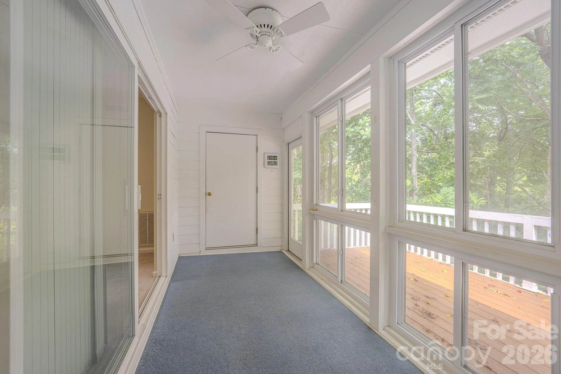 902 Woodlea Court - Photo 34