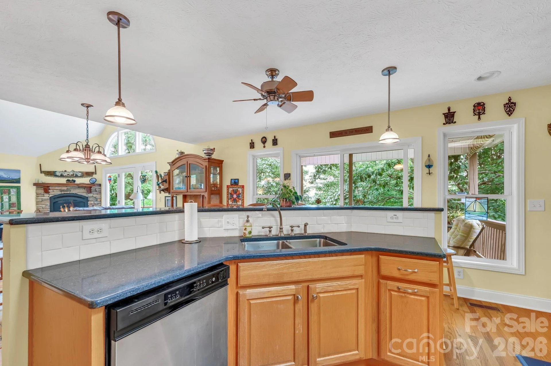230 Carriage Summitt Way #2423 - Photo 13
