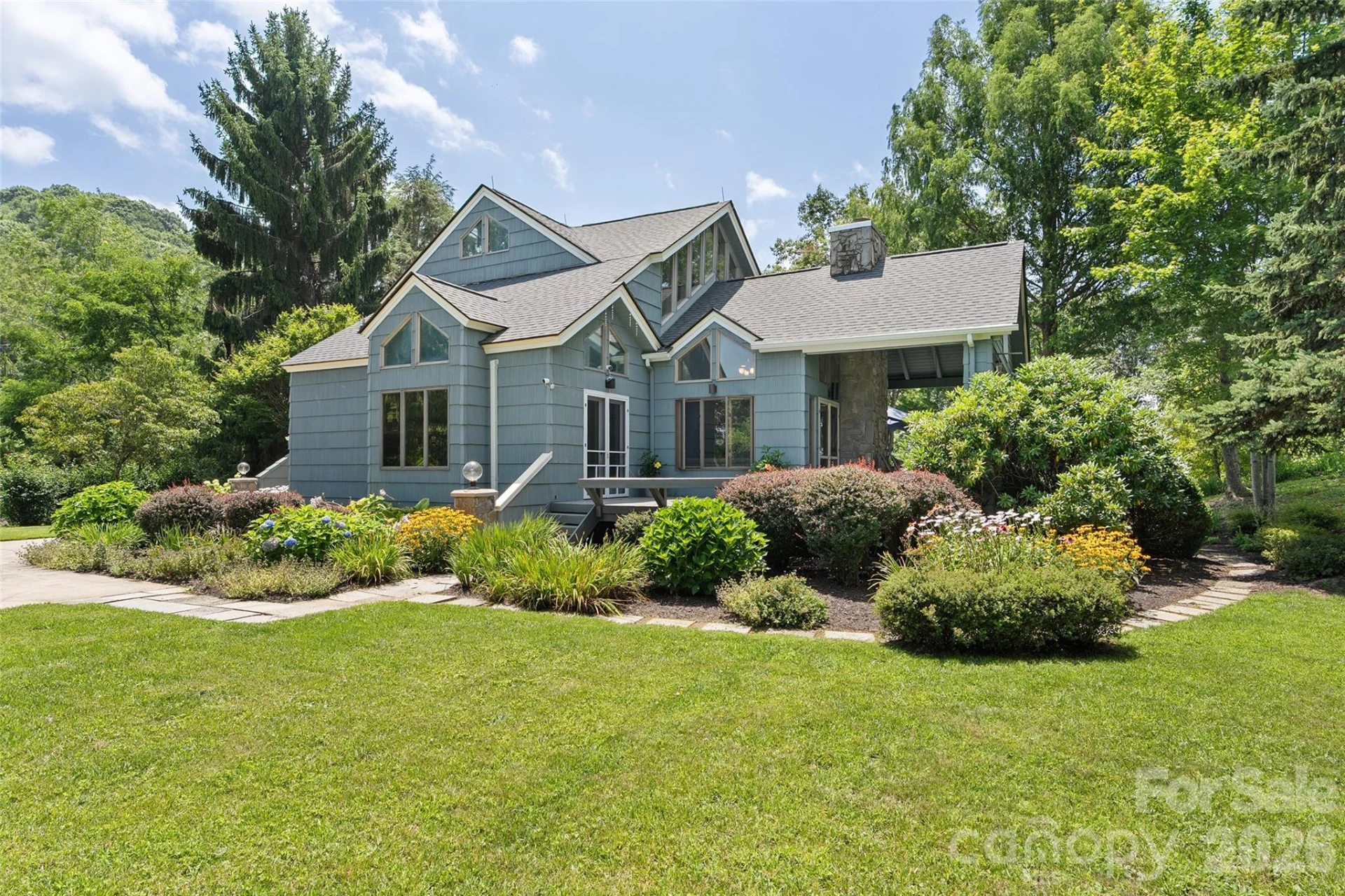 80 Strickland Drive - Photo 2