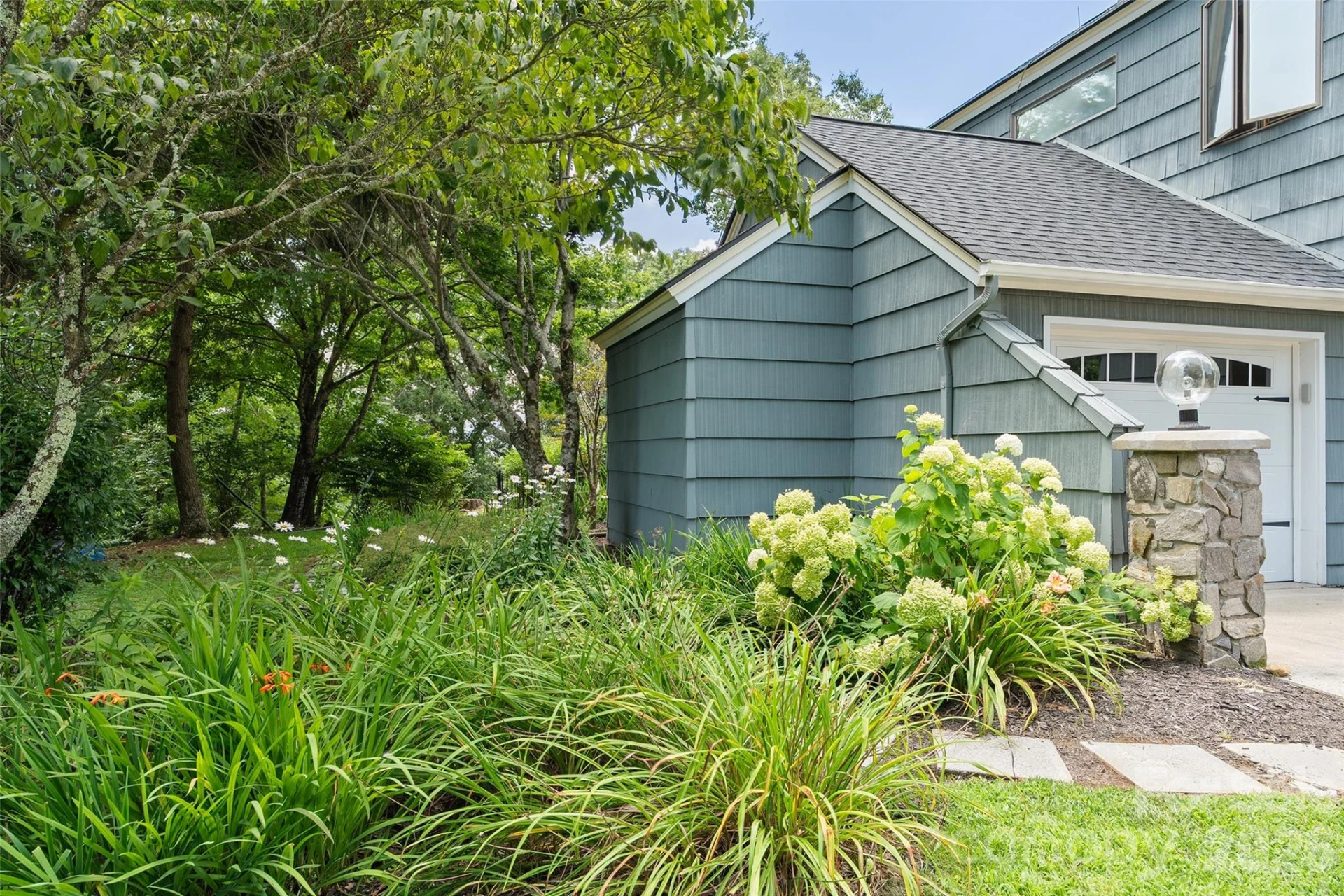 80 Strickland Drive - Photo 7