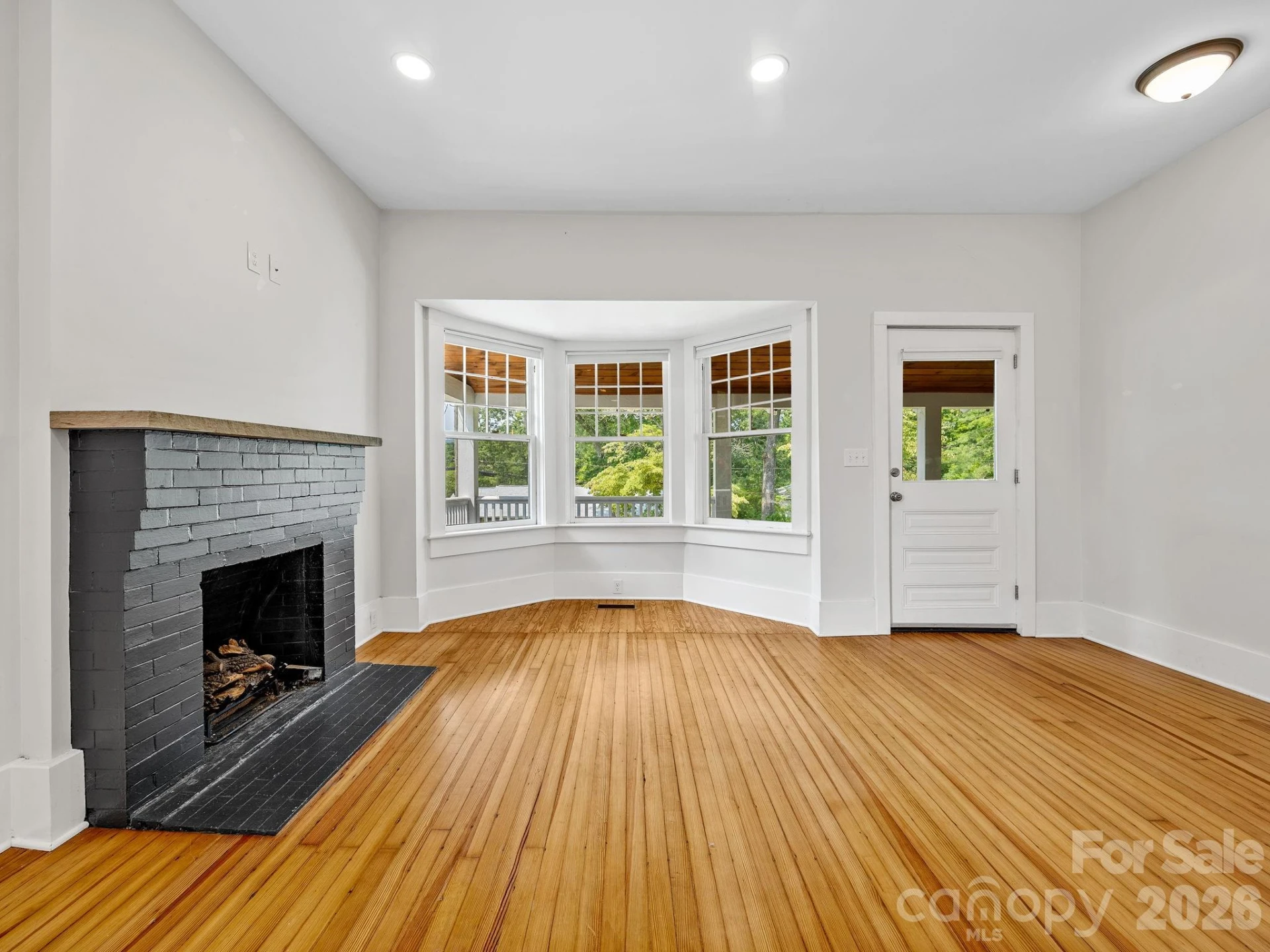 143 Broadway Avenue - Photo 7