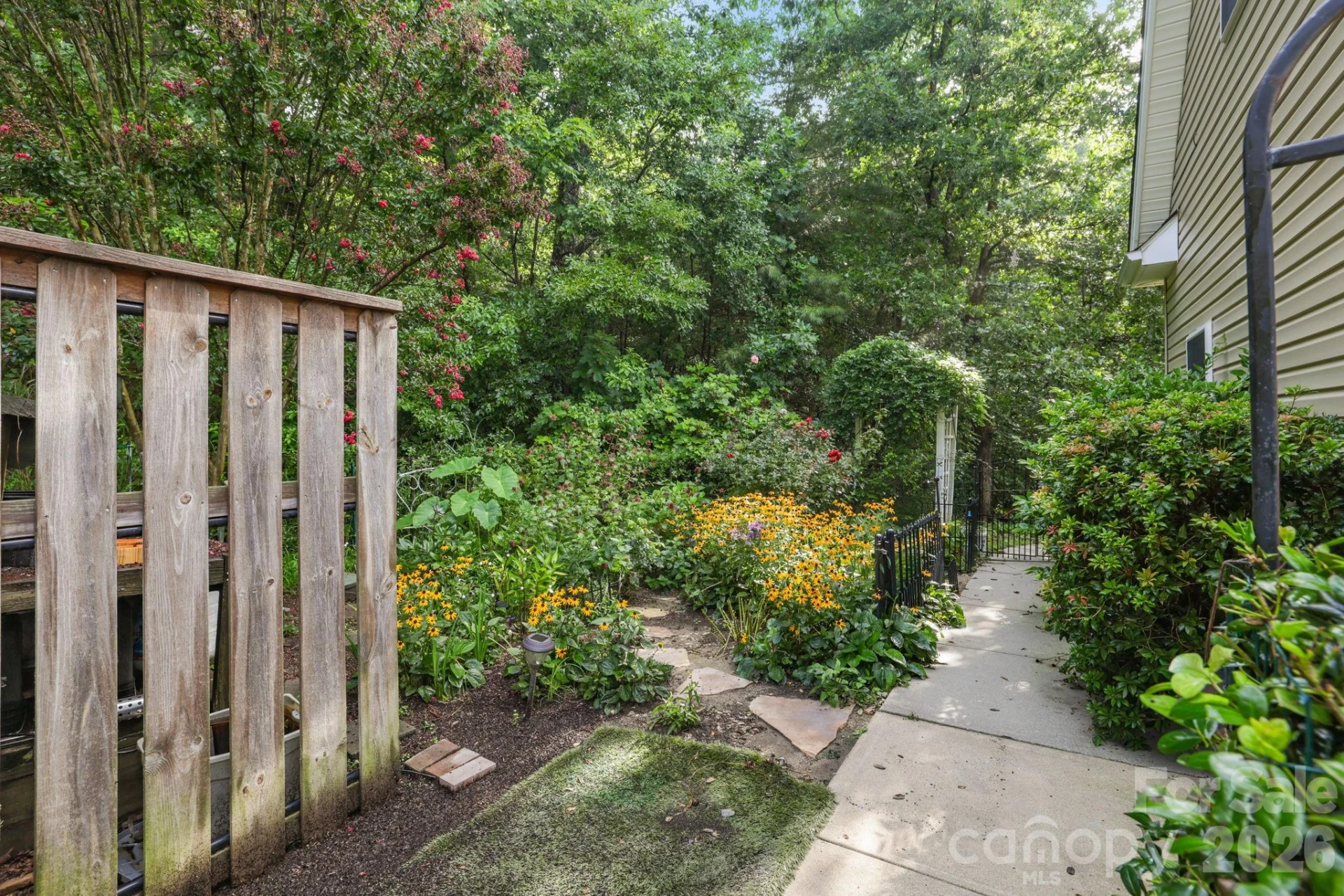 254 Kanuga Forest Drive - Photo 36