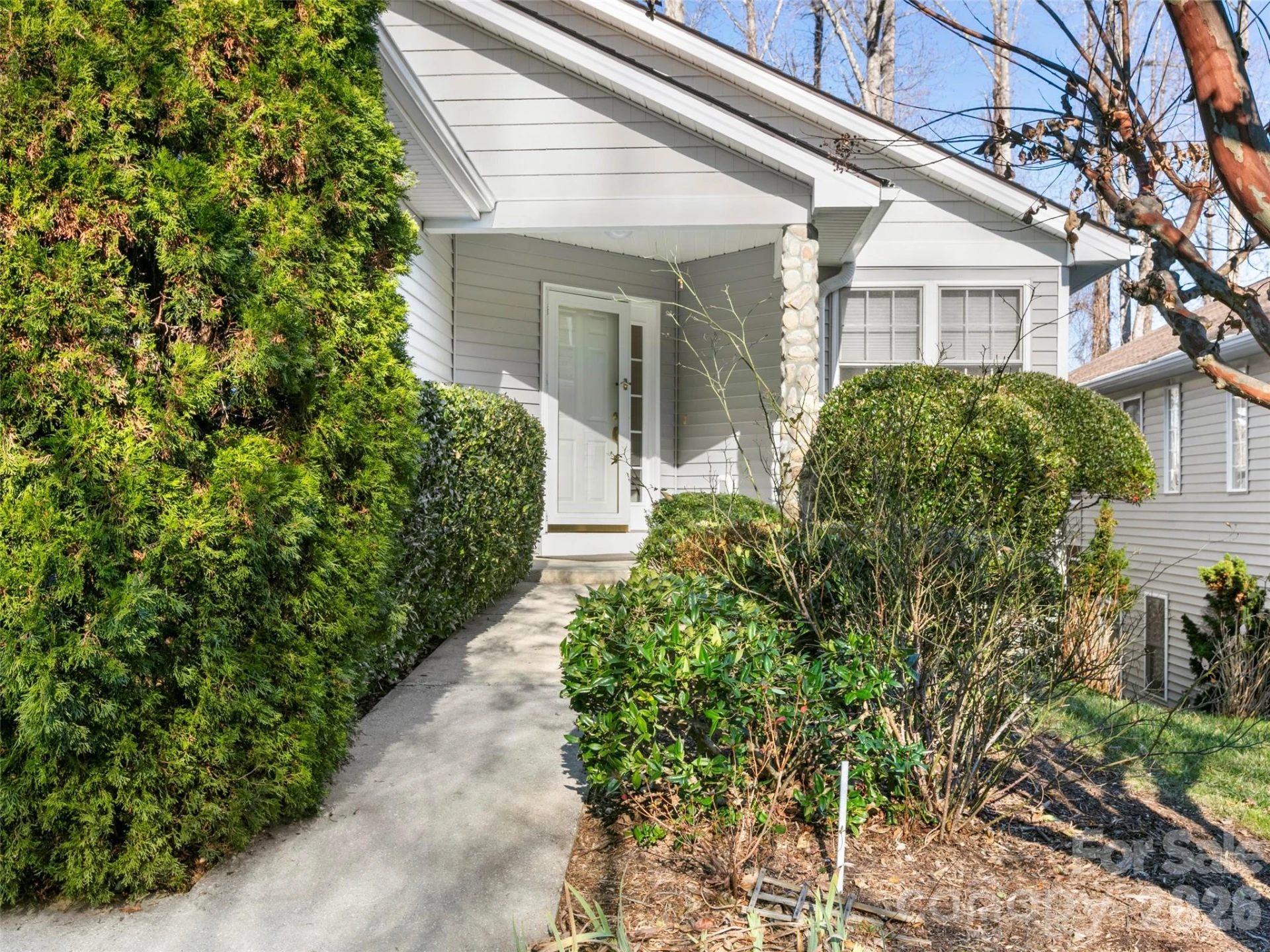 305 Ewarts Hill Road