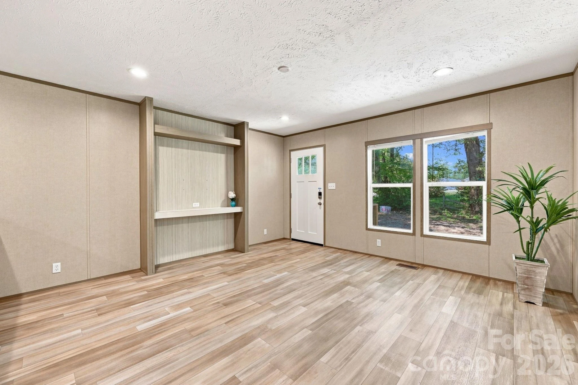 146 & 148 Bradshaw Circle - Photo 6