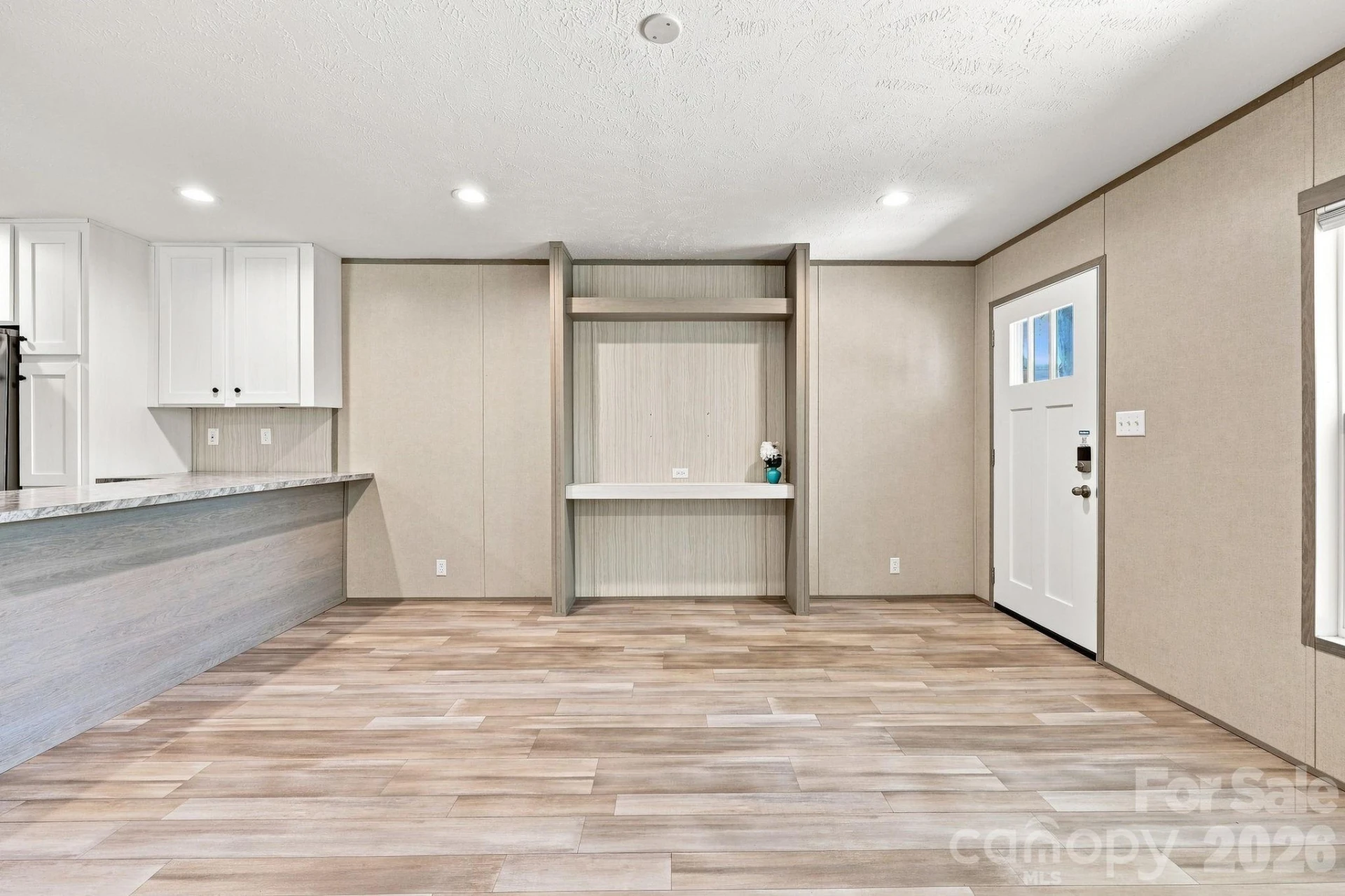 146 & 148 Bradshaw Circle - Photo 7