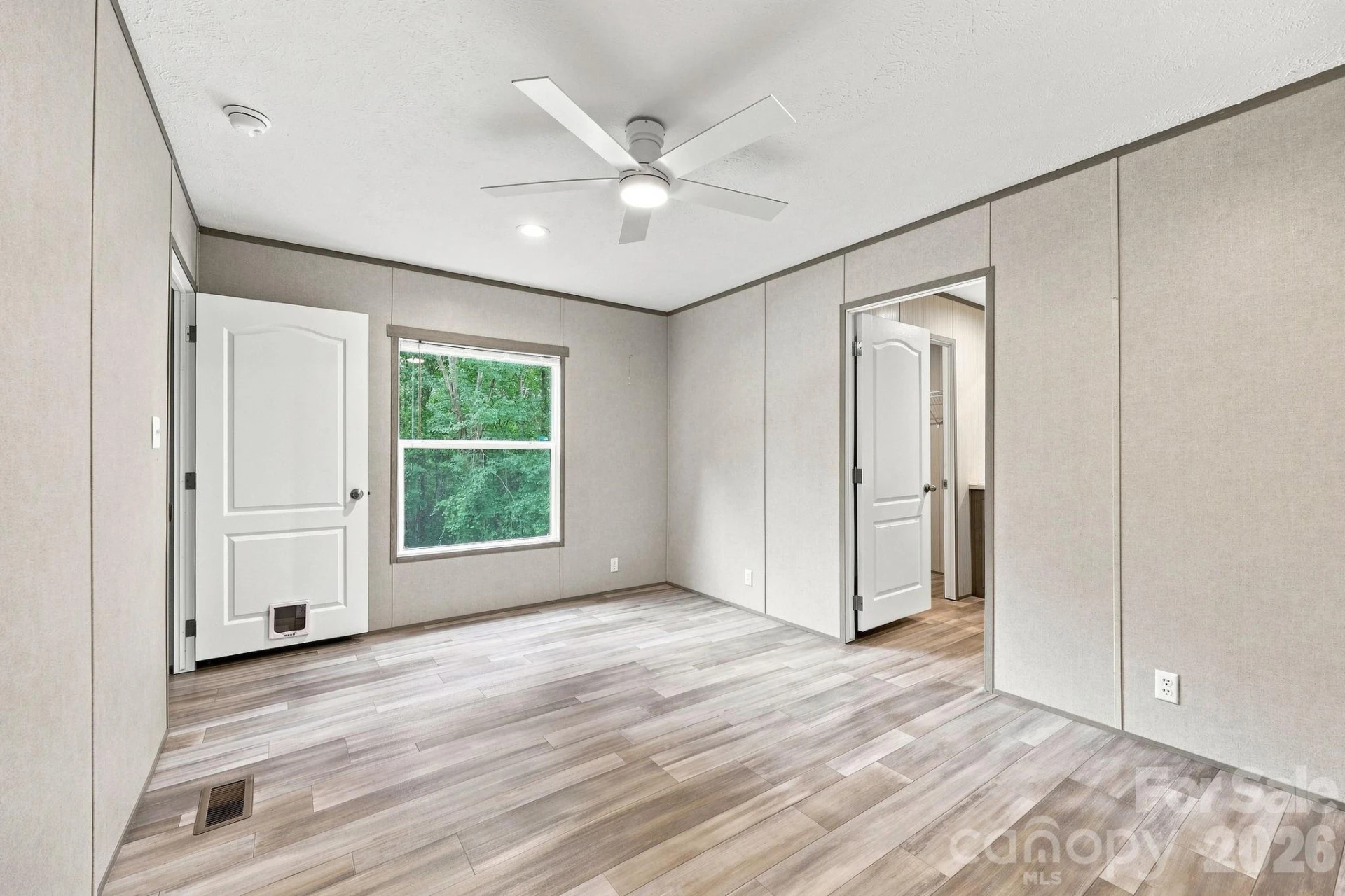 146 & 148 Bradshaw Circle - Photo 17