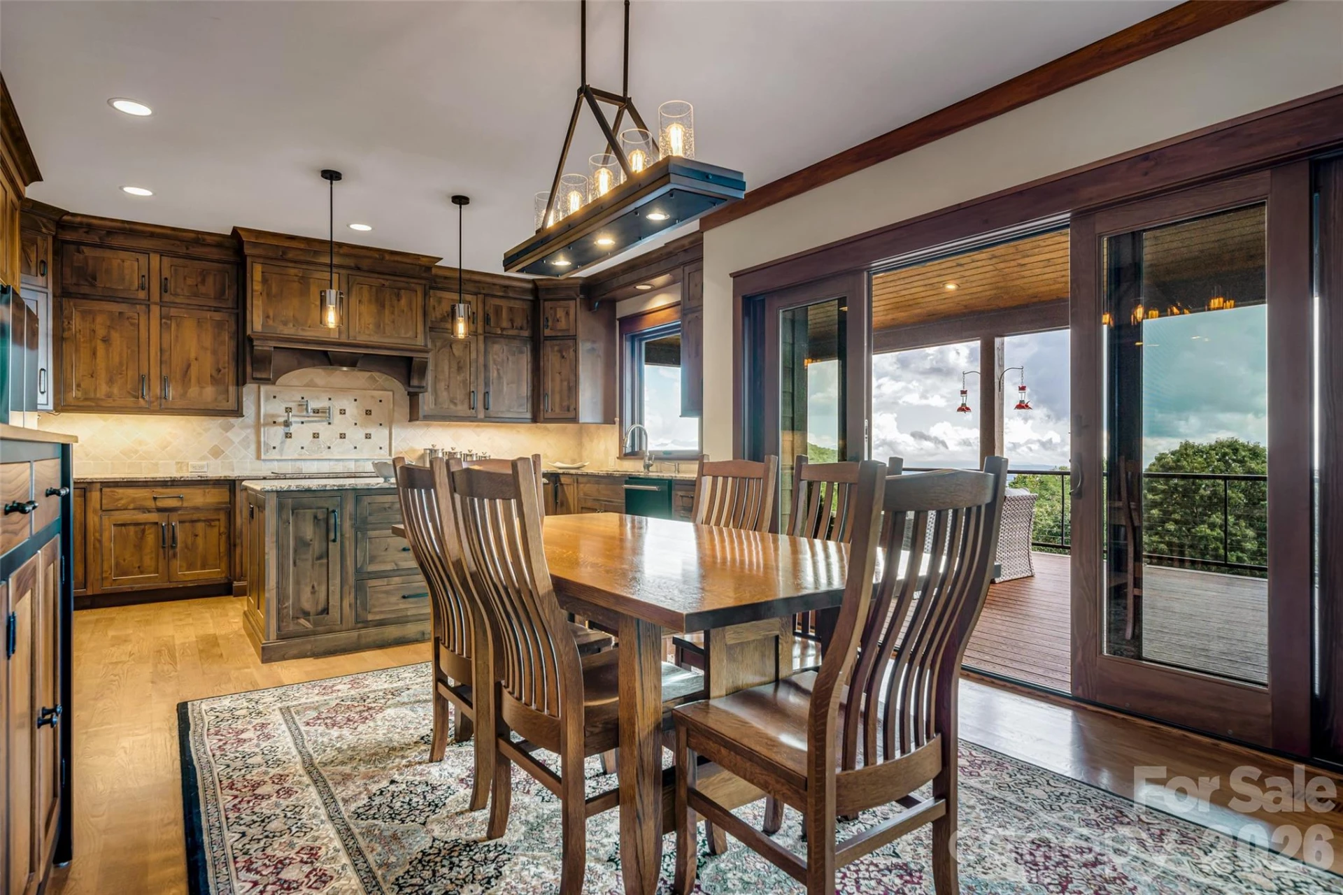 320 Summerset Drive - Photo 10