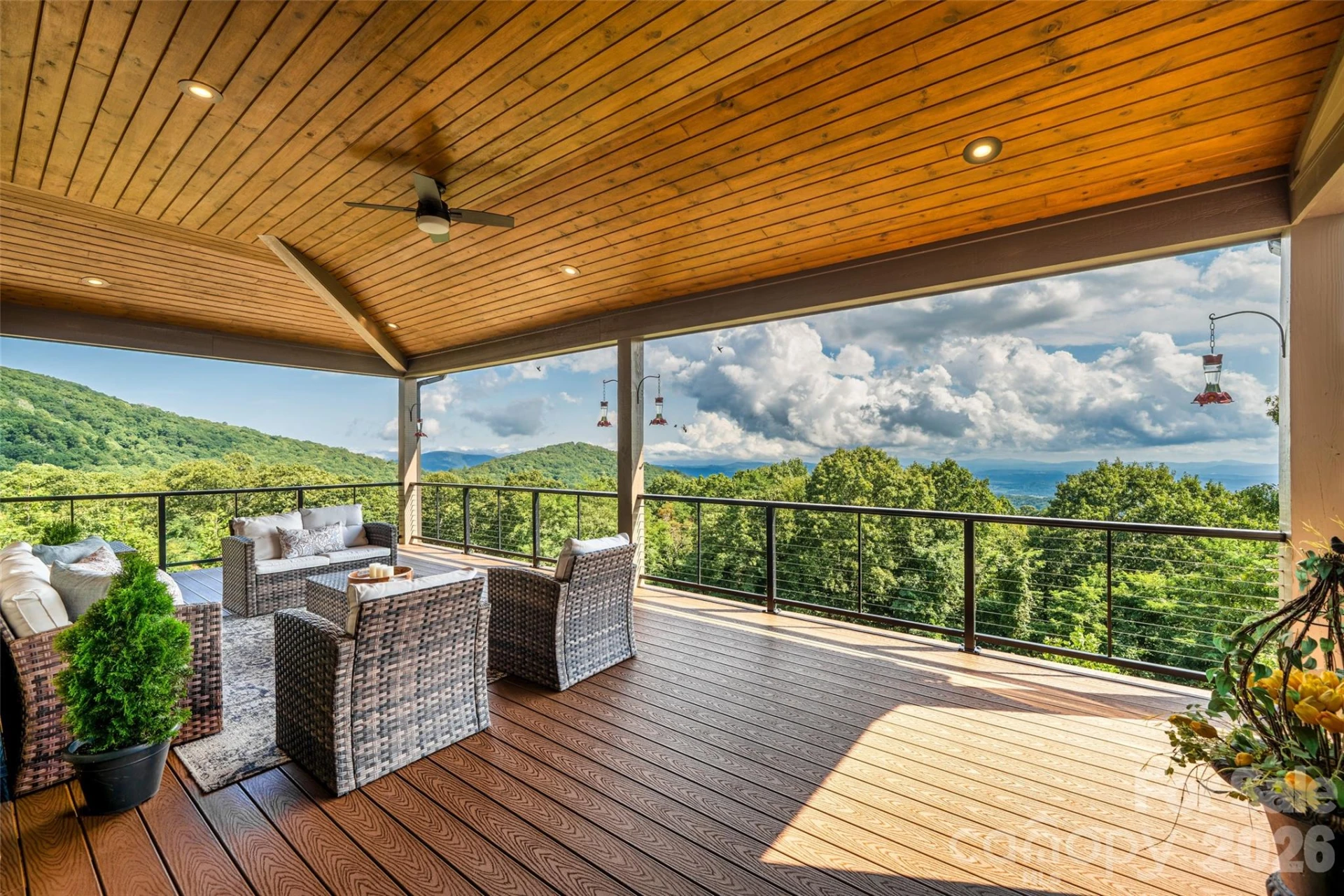 320 Summerset Drive - Photo 18