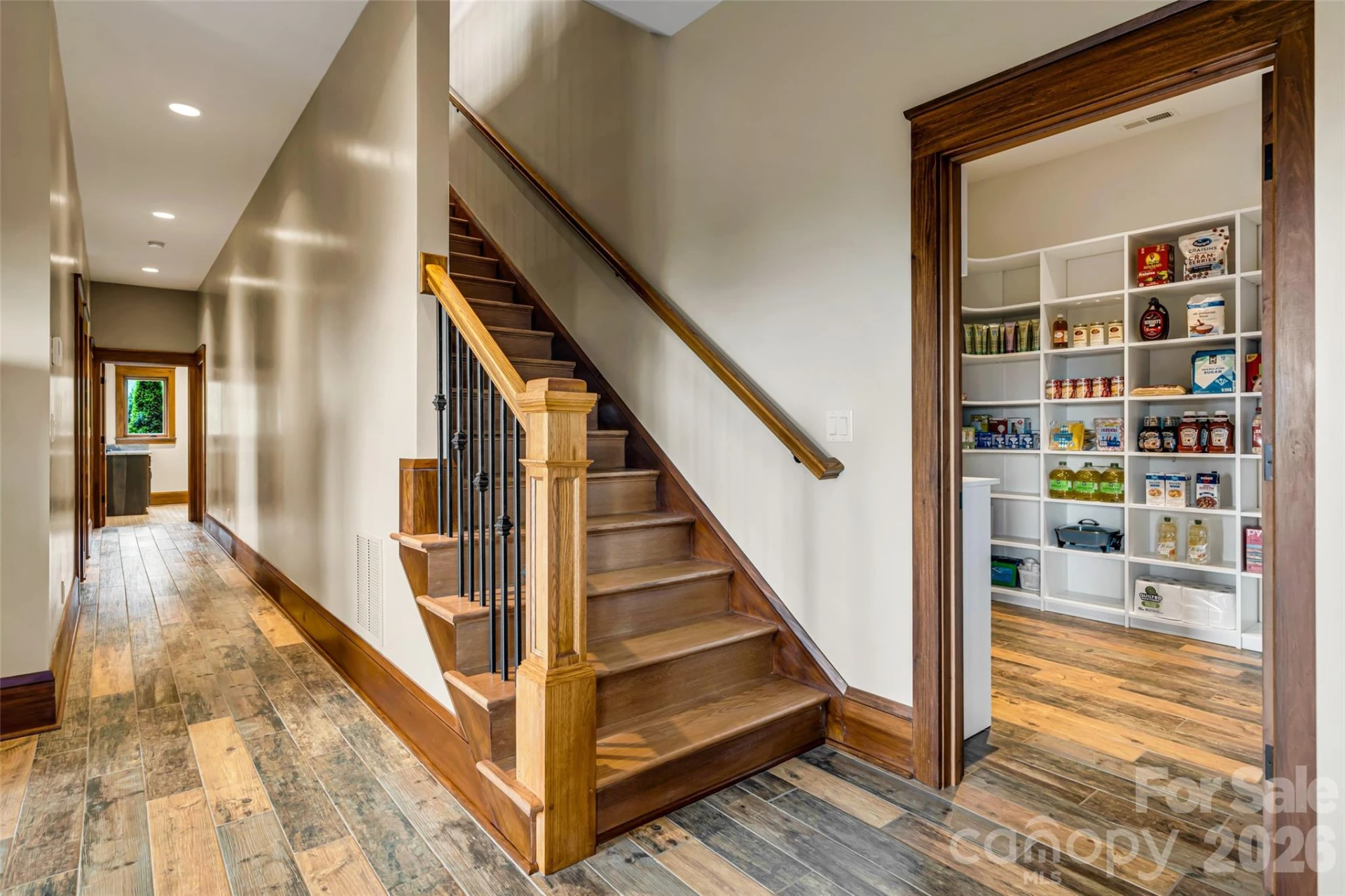 320 Summerset Drive - Photo 32