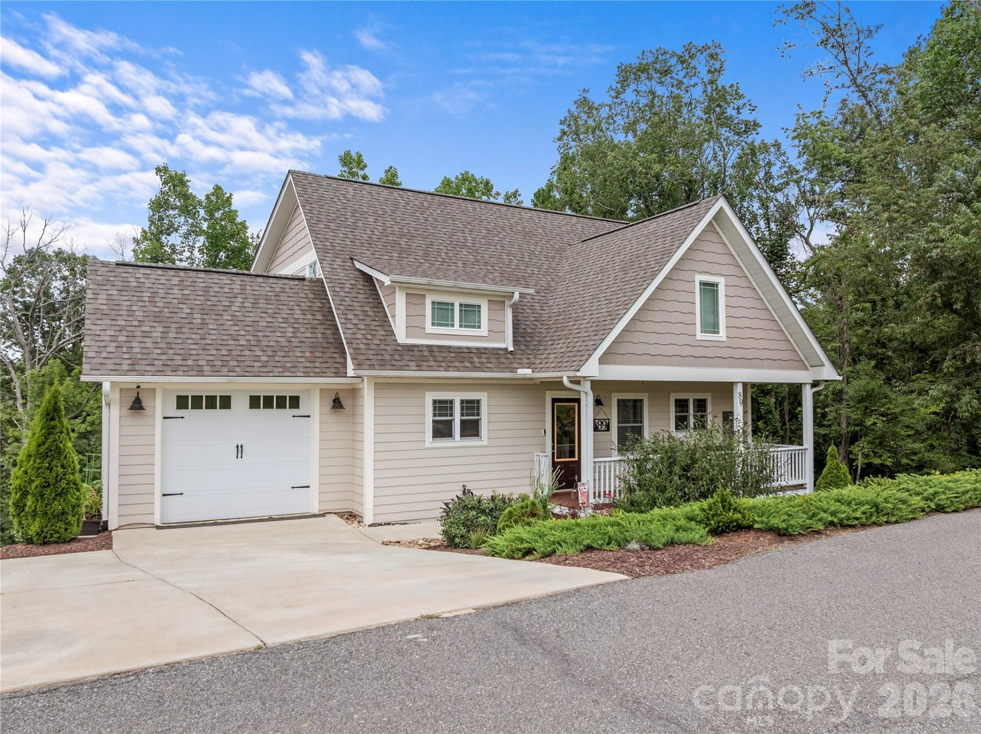89 Greenwood Fields Drive - Photo 2