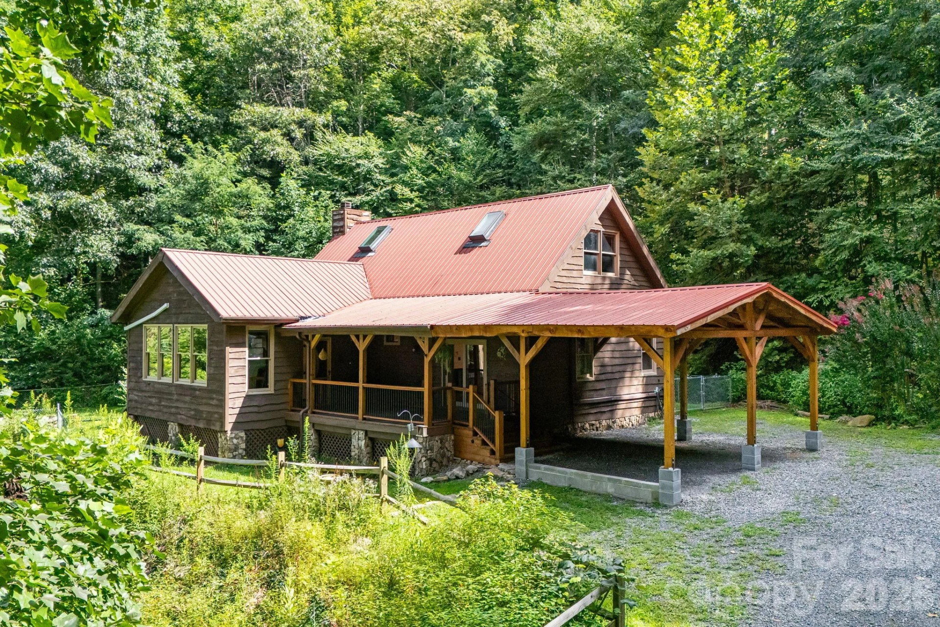 125 Hyacinth Drive