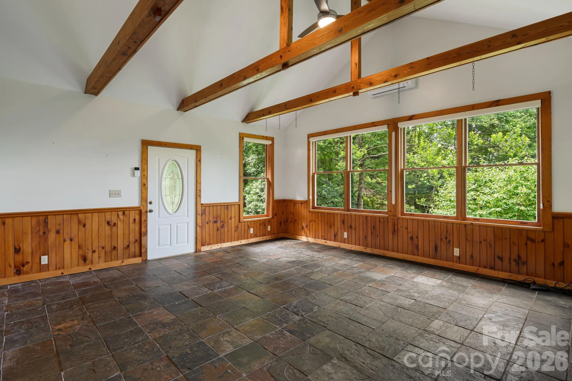 125 Hyacinth Drive - Photo 4