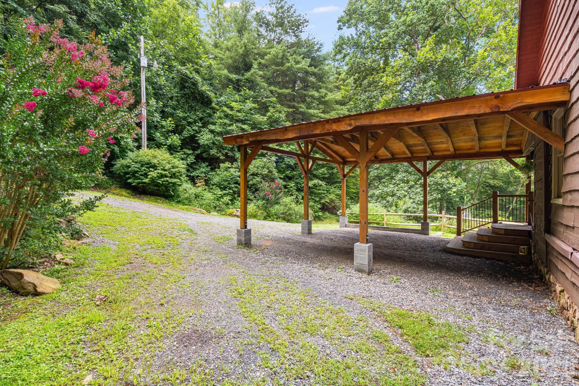 125 Hyacinth Drive - Photo 23