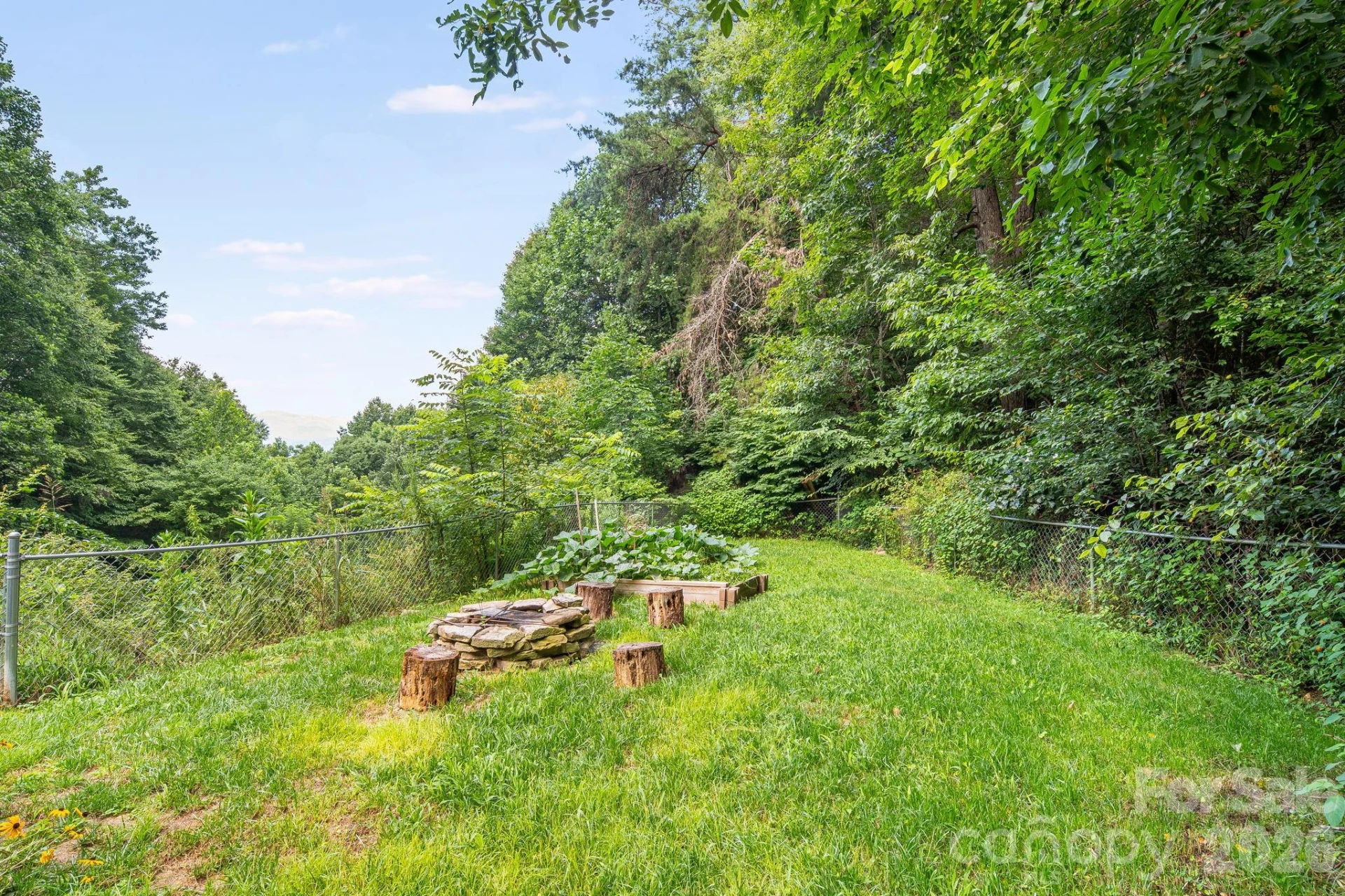 125 Hyacinth Drive - Photo 25